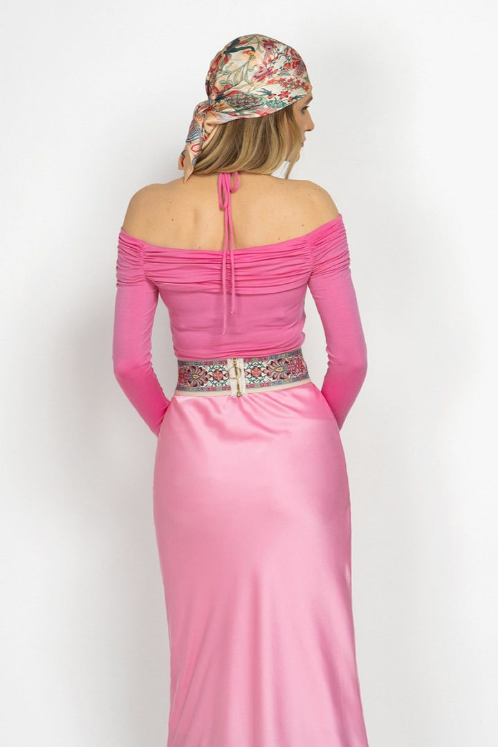 PINK VISCOSE STRETCH WRAP BLOUSE WITH GATHERS - ESSENTIALS JIORO БЛУЗА ОТ ВИСКОЗА В РОЗОВО С ПАДНАЛО РАМО И НАБОРИ - ESSENTIALS JIORO