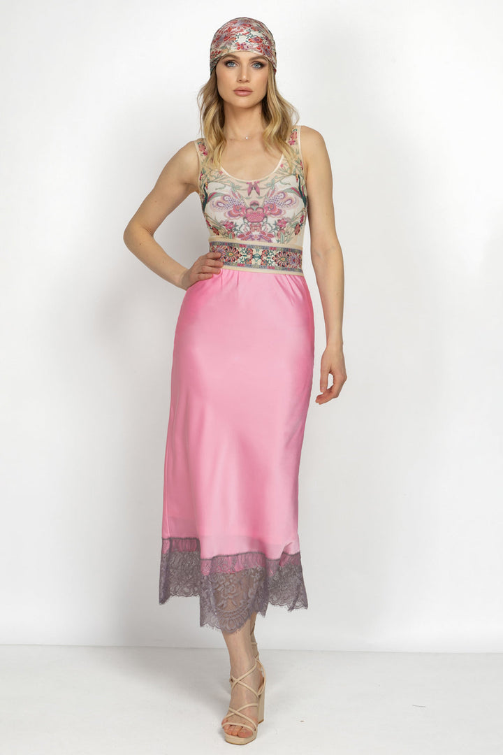 MESH BODYSUIT WITH DEEP SCOOP NECKLINE AND MODAL LINING - PAISLEY RED JIORO БОДИ ОТ МРЕЖА БЕЗ РЪКАВИ С ДЪЛБОКО ОБЛО ДЕКОЛТЕ И ПОДПЛАТА ОТ МЕК МОДАЛ - PAISLEY RED JIORO