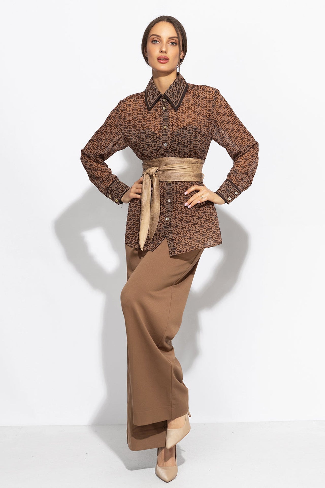 LONG SLEEVE PRINT SHIRT-MOCHA MOUSSE LOGO JIORO РИЗА С ДЪЛЪГ РЪКАВ - MOCHA MOUSSE LOGO JIORO