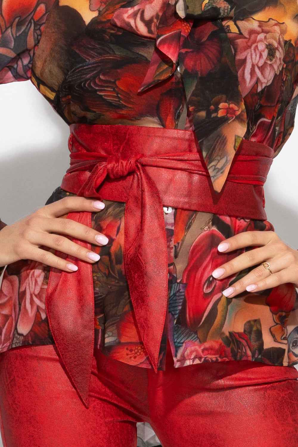 WRAP-STYLE BELT - SUEDE-LIKE IMITATION IN RED - ESSENTIALS