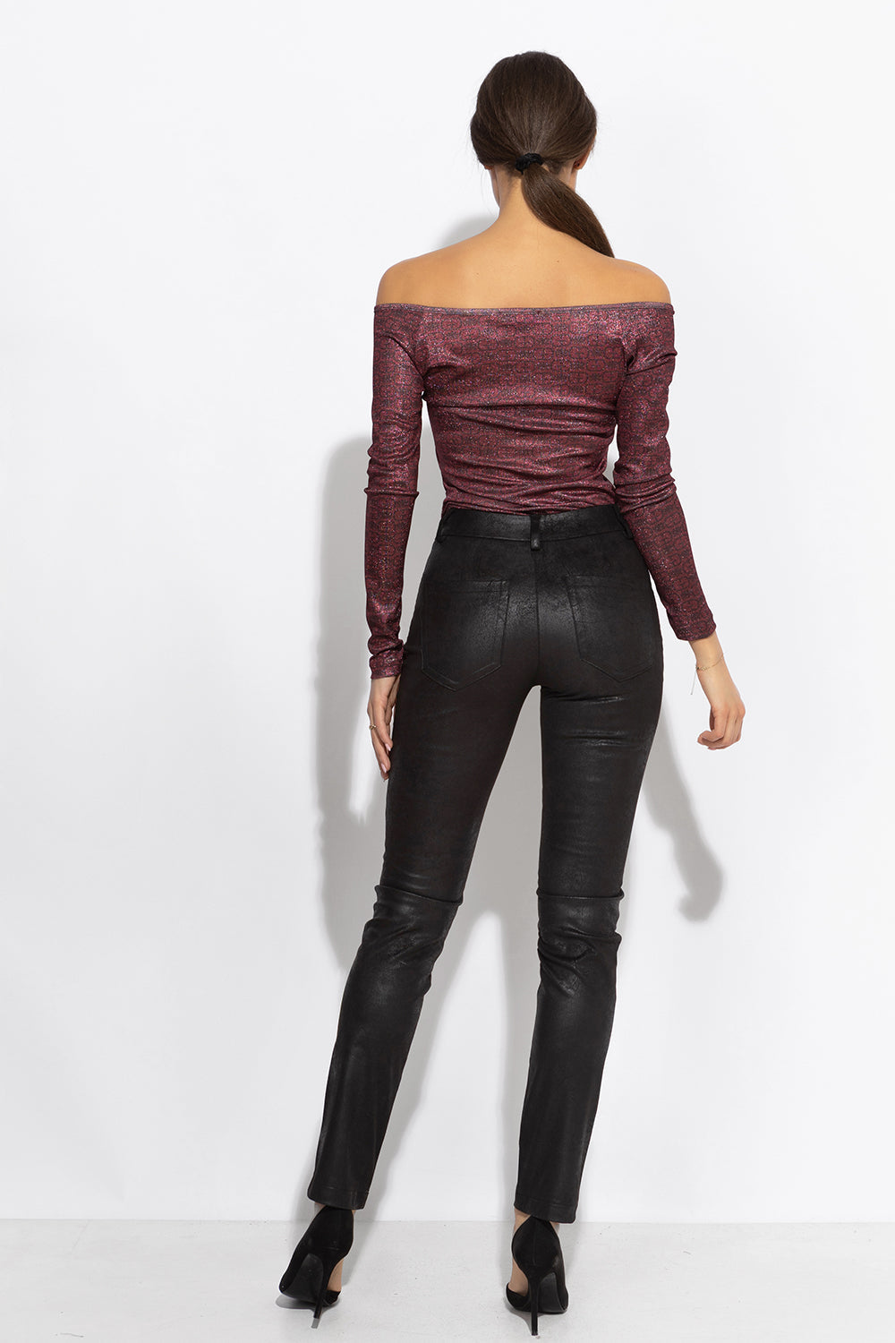 TOP AVEC DÉTAIL TORSADÉ ET MANCHES LONGUES - LOGO BORDEAUX