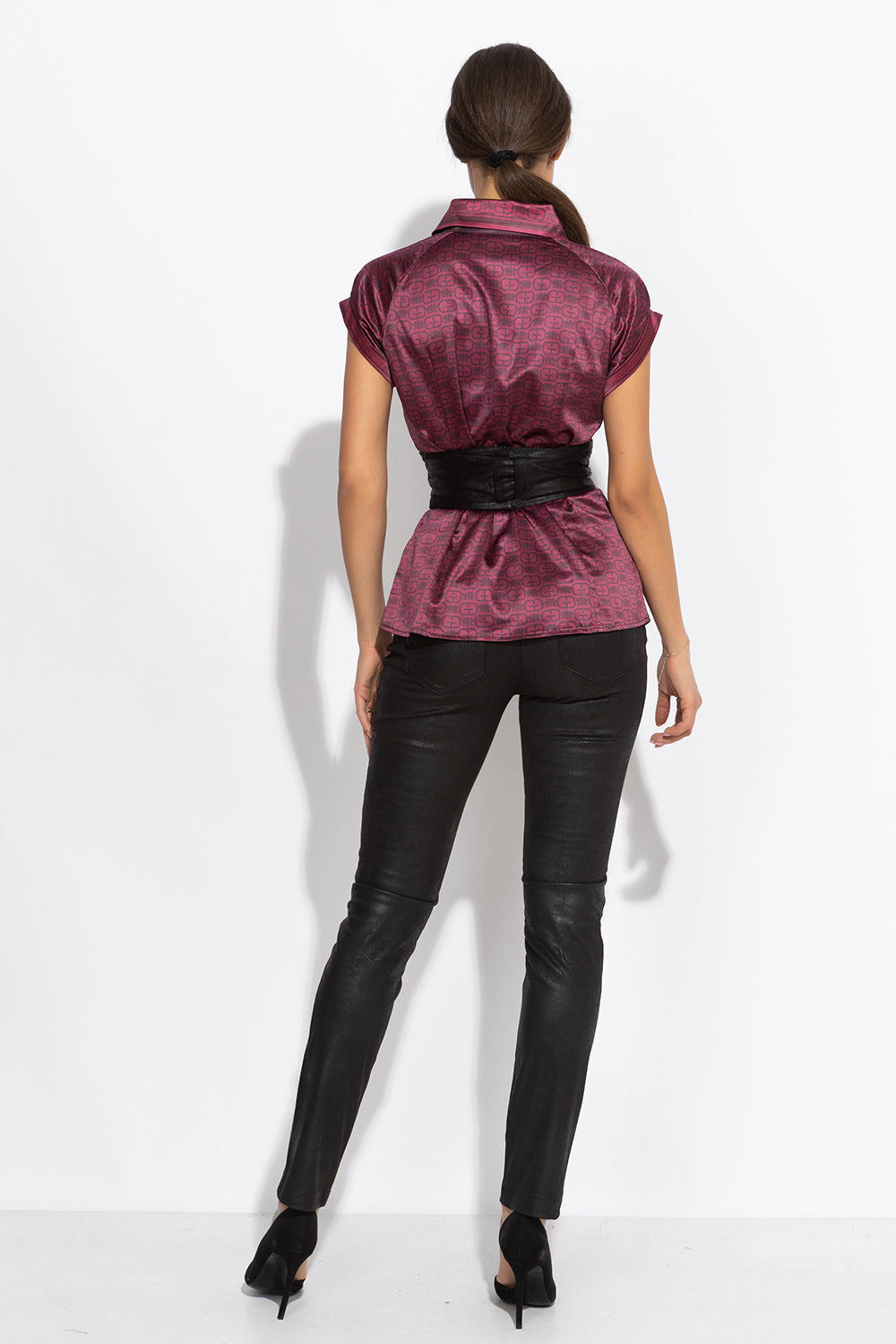 RAGLAN SLEEVE SHIRT - BURGUNDY LOGO