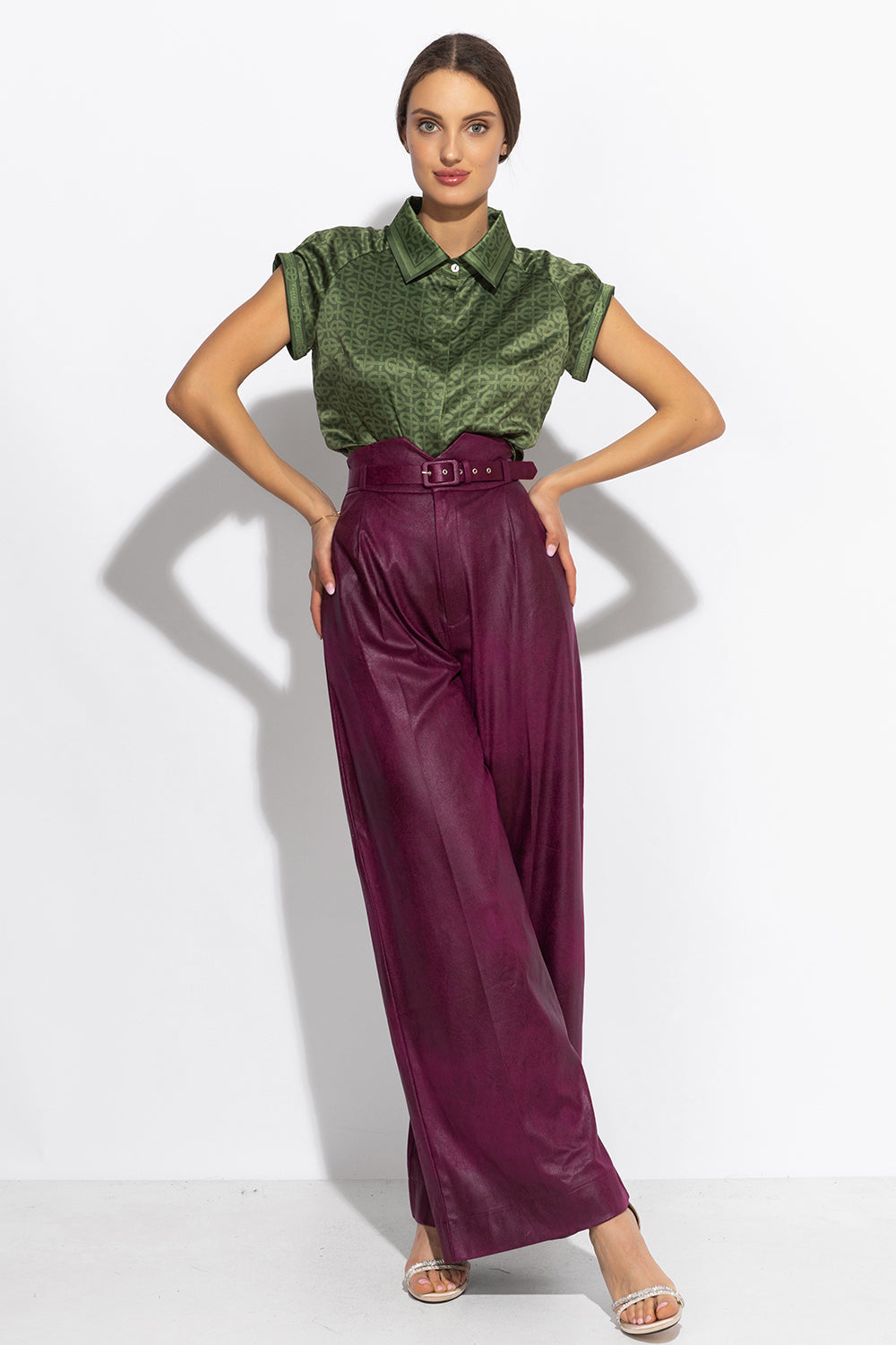 PANTALON BORDEAUX TAILLE HAUTE – ESSENTIELS