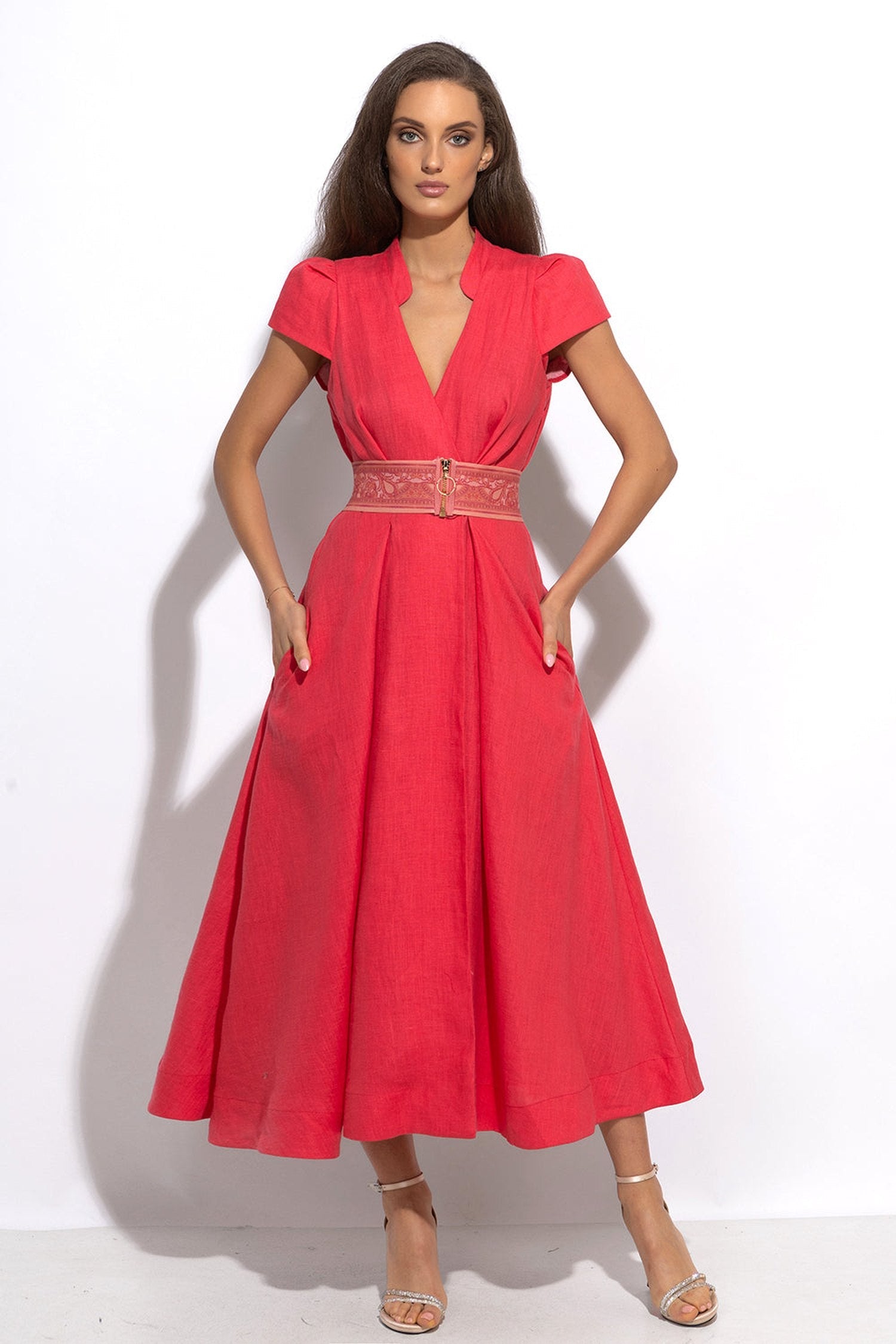 LONG FLARED LINEN DRESS IN FUCHSIA - ESSENTIALS