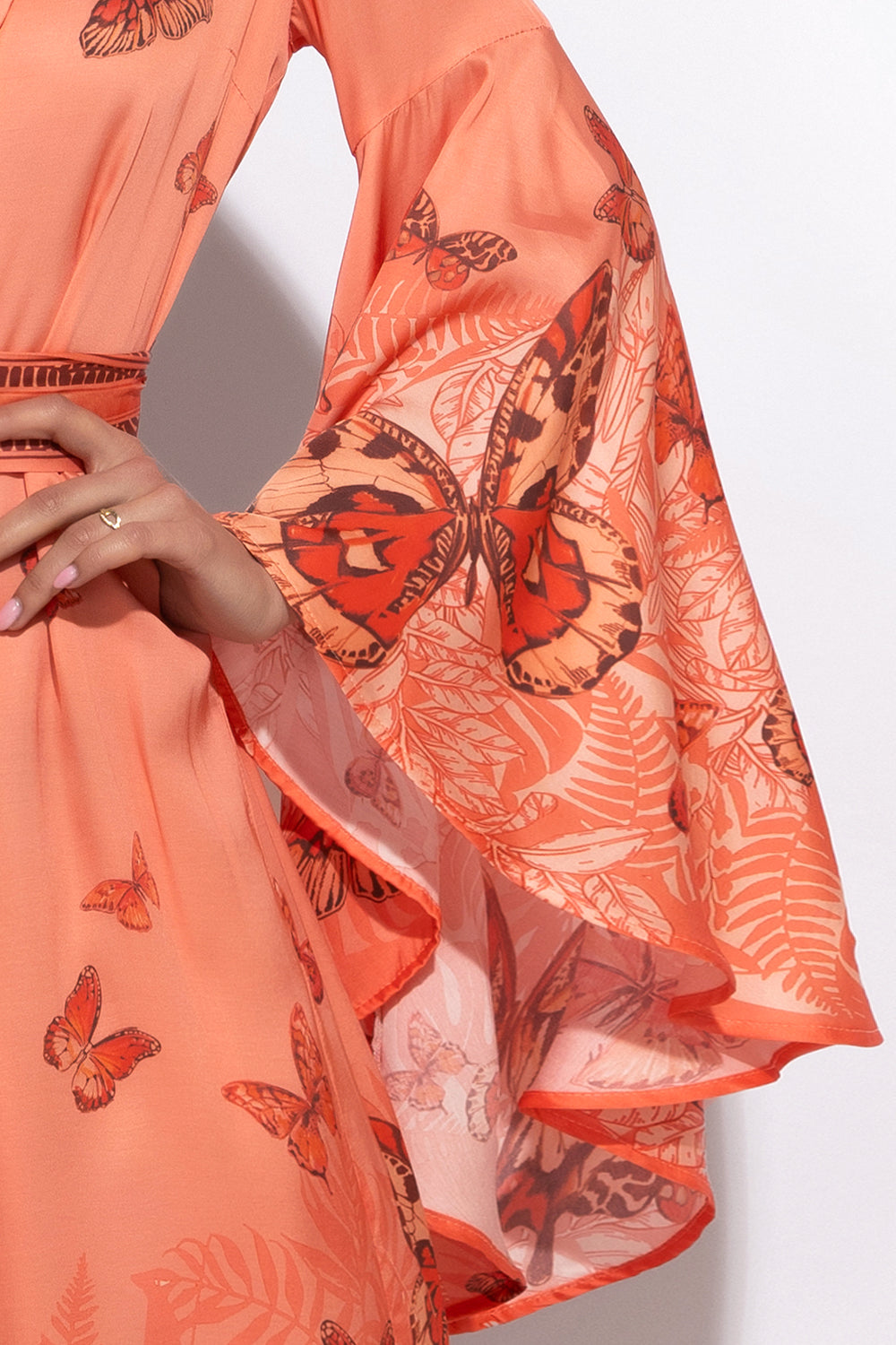 VISCOSE KIMONO WITH DRAPED BACK AND SHAWL COLLAR - PAPAYA BUTTERFLIES JIORO КИМОНО ОТ ВИСКОЗА С ШАЛ ЯКА И ДРАПИРАН ГРЪБ - PAPAYA BUTTERFLIES JIORO