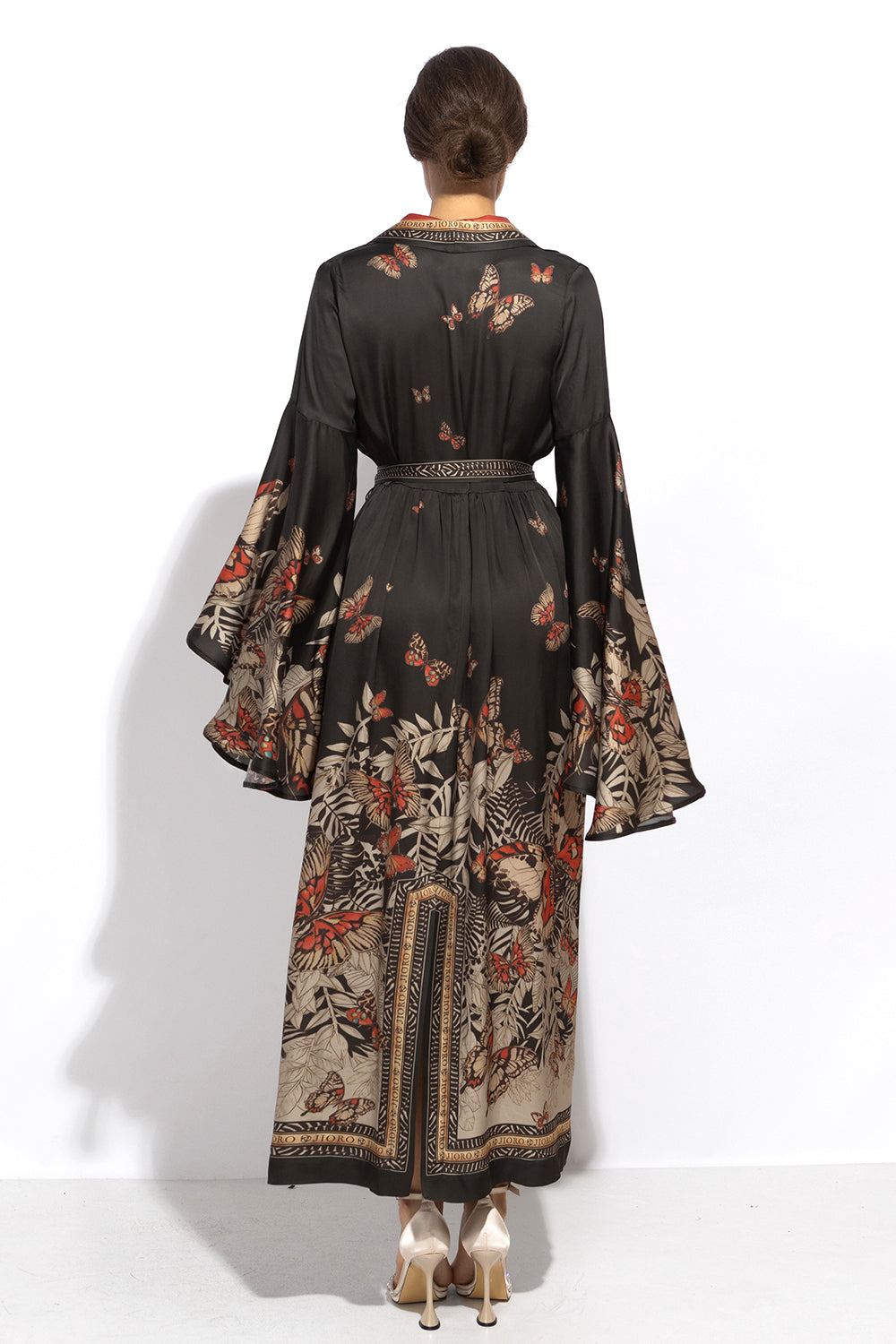 VISCOSE KIMONO WITH DRAPED BACK AND SHAWL COLLAR - MIDNIGHT BUTTERFLIES