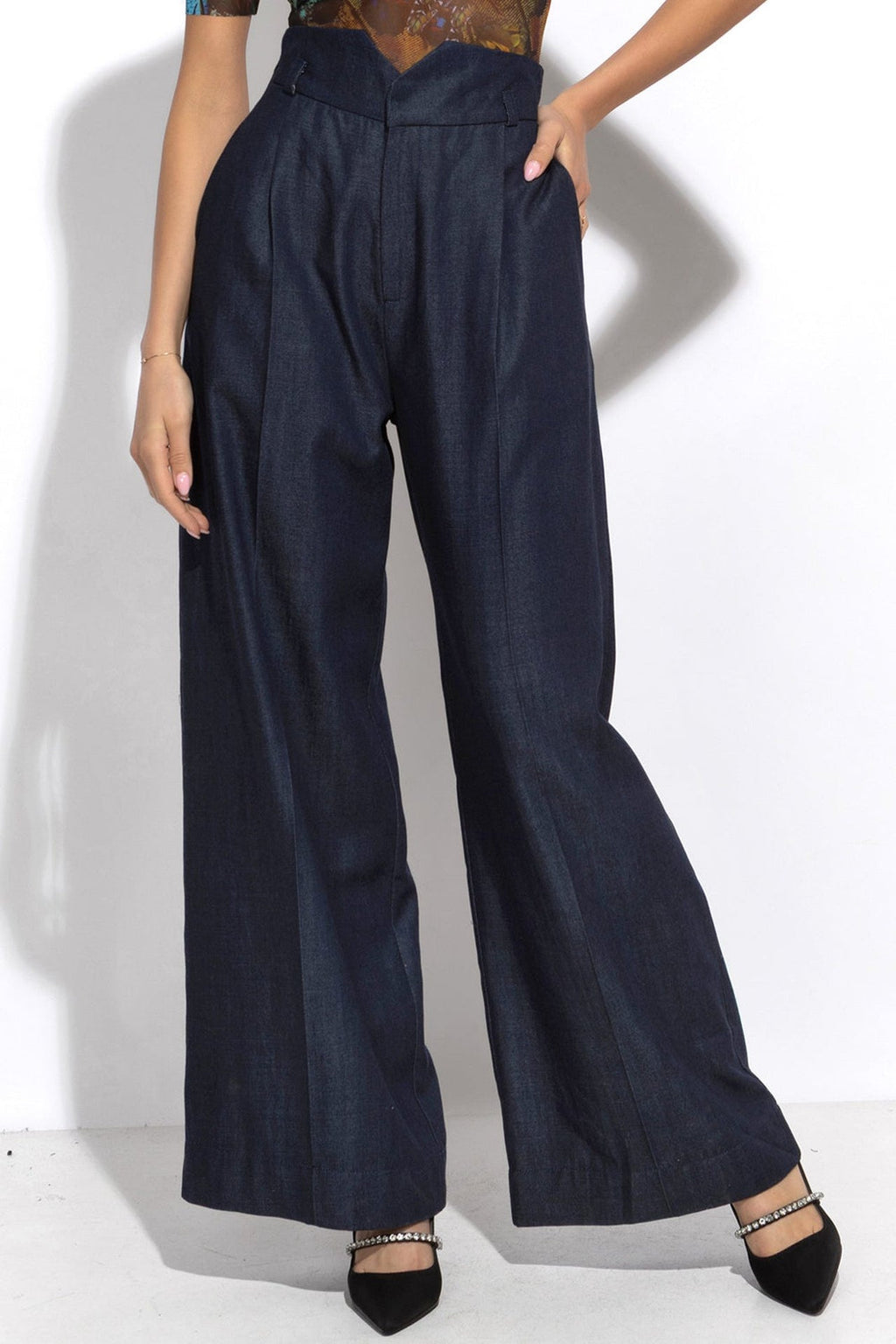 TENCEL DENIM PANTS WITH HIGH WAIST AND WIDE LEG - ESSENTIALS