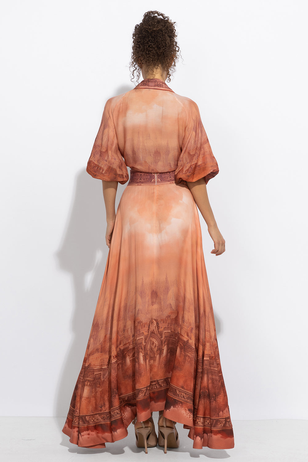 3/4-SLEEVE SHIRT WITH ELASTIC HEM AND SHELL BUTTON PLASTRON IN VISCOSE-SILK - ANCIENT TOWN JIORO РИЗА С 3/4 РЪКАВ ОТ ВИСКОЗА И КОПРИНА - ANCIENT TOWN JIORO