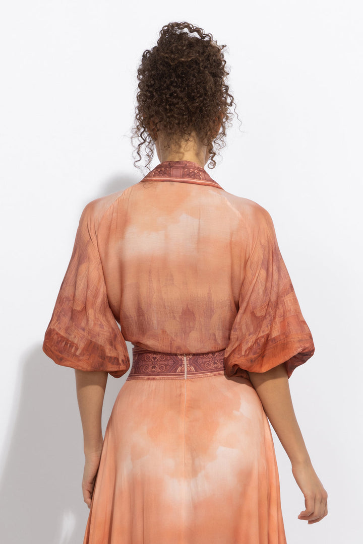 3/4-SLEEVE SHIRT WITH ELASTIC HEM AND SHELL BUTTON PLASTRON IN VISCOSE-SILK - ANCIENT TOWN JIORO РИЗА С 3/4 РЪКАВ ОТ ВИСКОЗА И КОПРИНА - ANCIENT TOWN JIORO