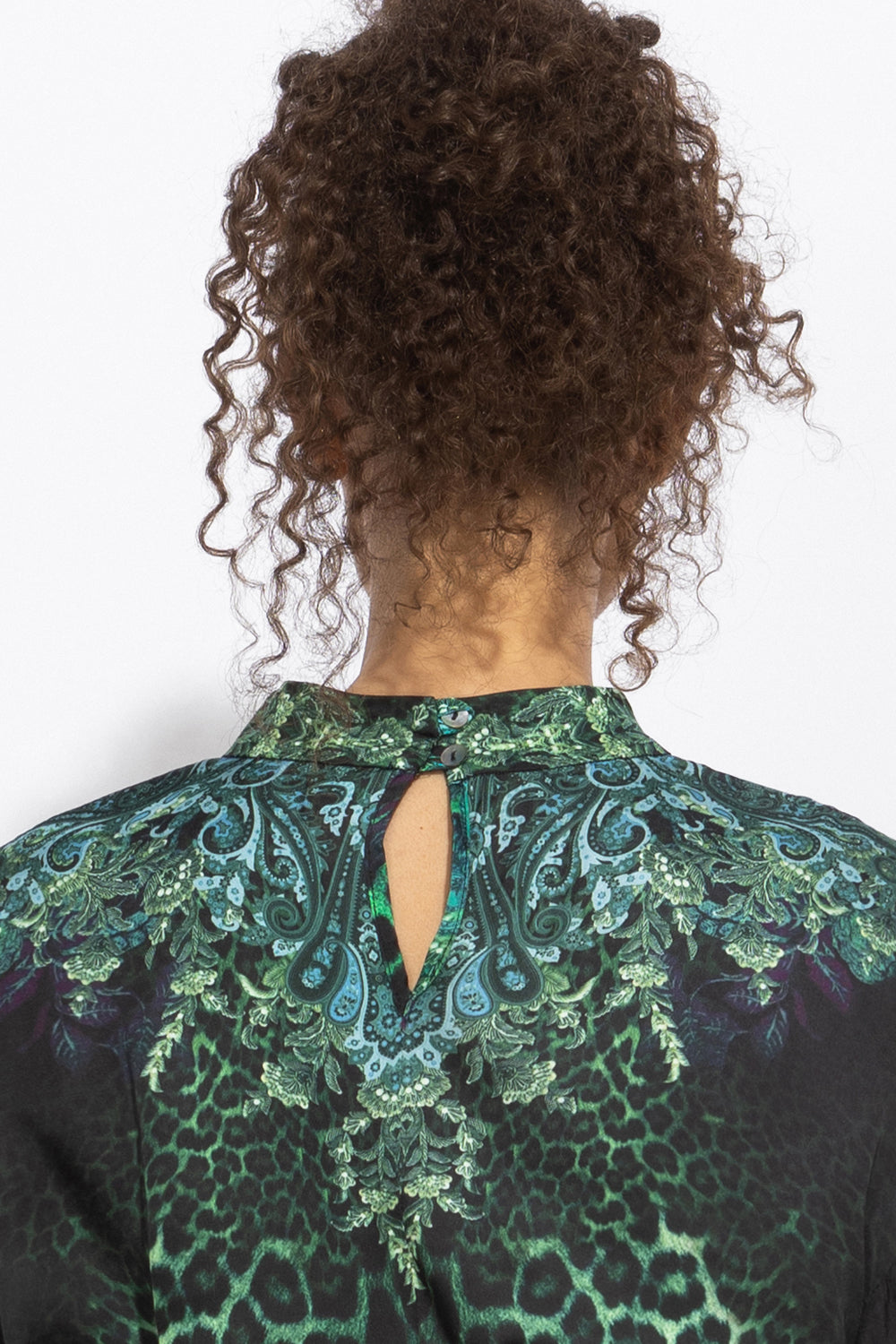 CAFTAN EN SATIN DE VISCOSE À PLUMES - VERT FLUO LEO