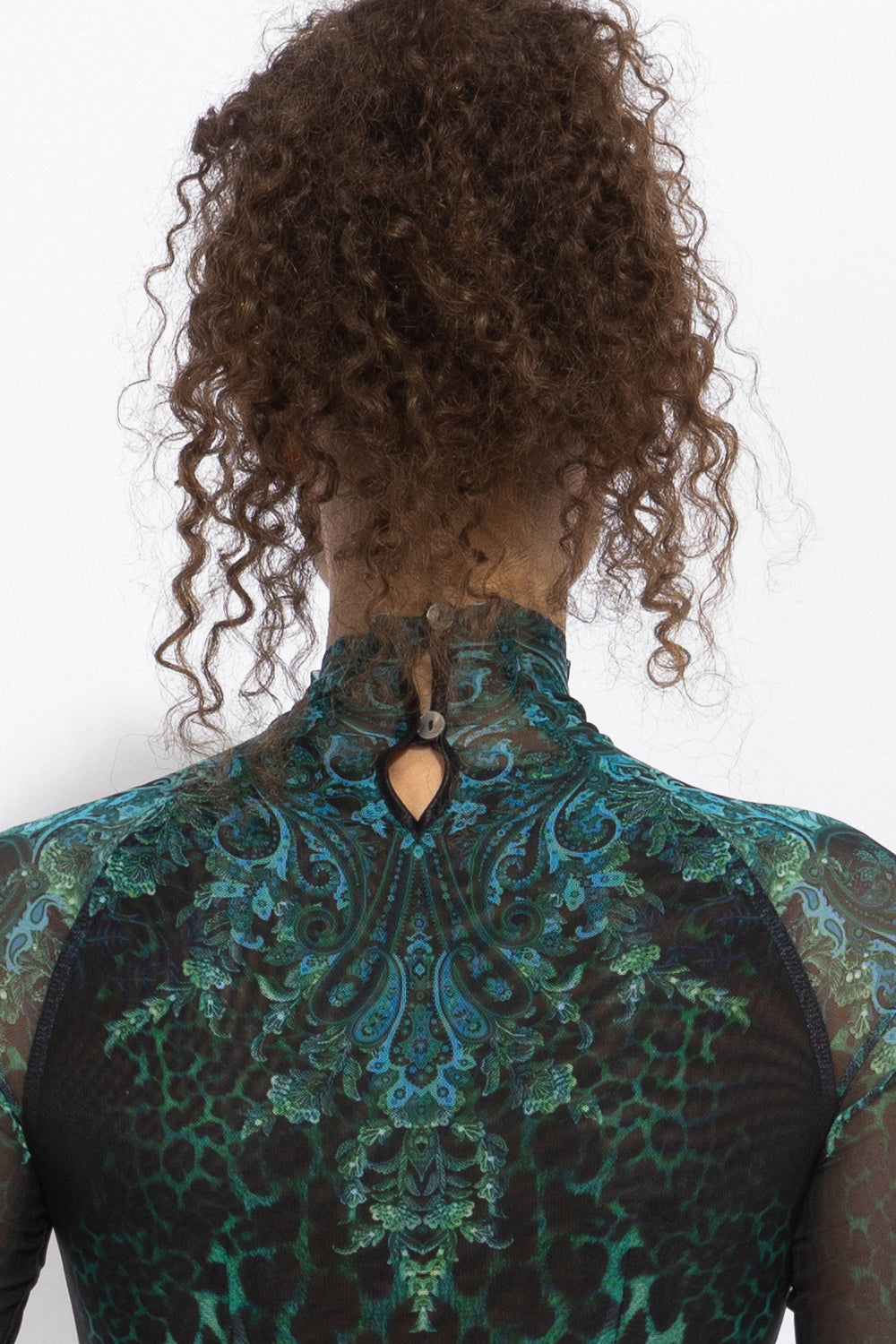 ROBE LONGUE EN RÉSILLE FIN - LEO VERT FLUO