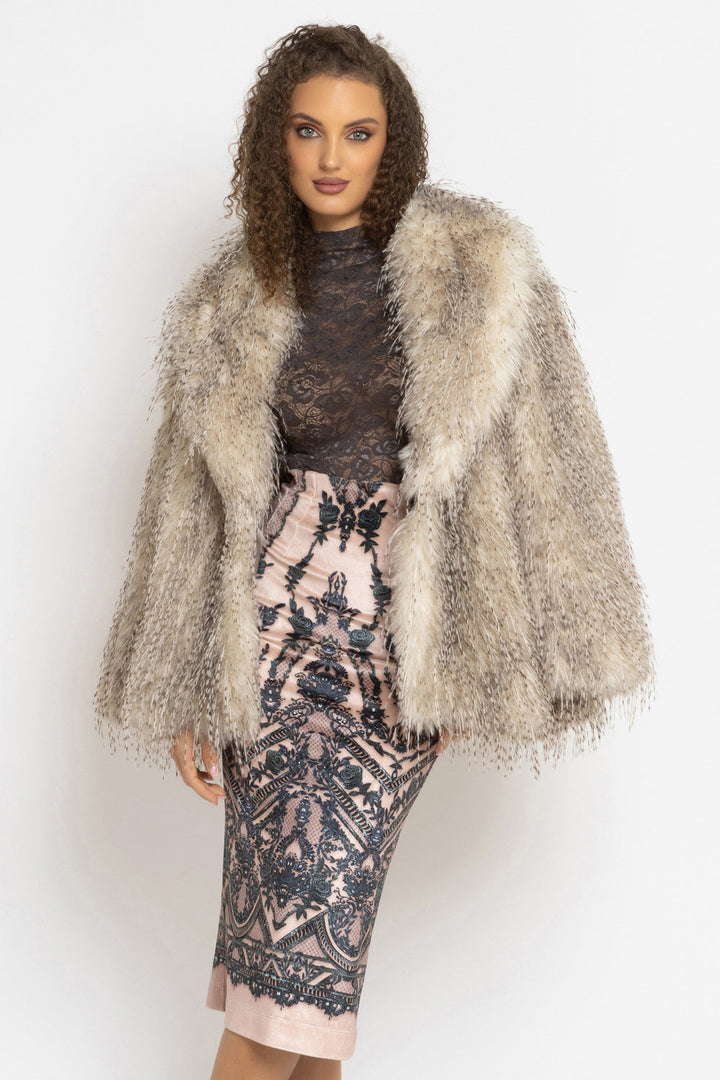 LONG SLEEVE LACE BODYSUIT IN MOCHA - ESSENTIALS JIORO ДАНТЕЛЕНО БОДИ С ДЪЛЪГ РЪКАВ В МОКА - ESSENTIALS JIORO