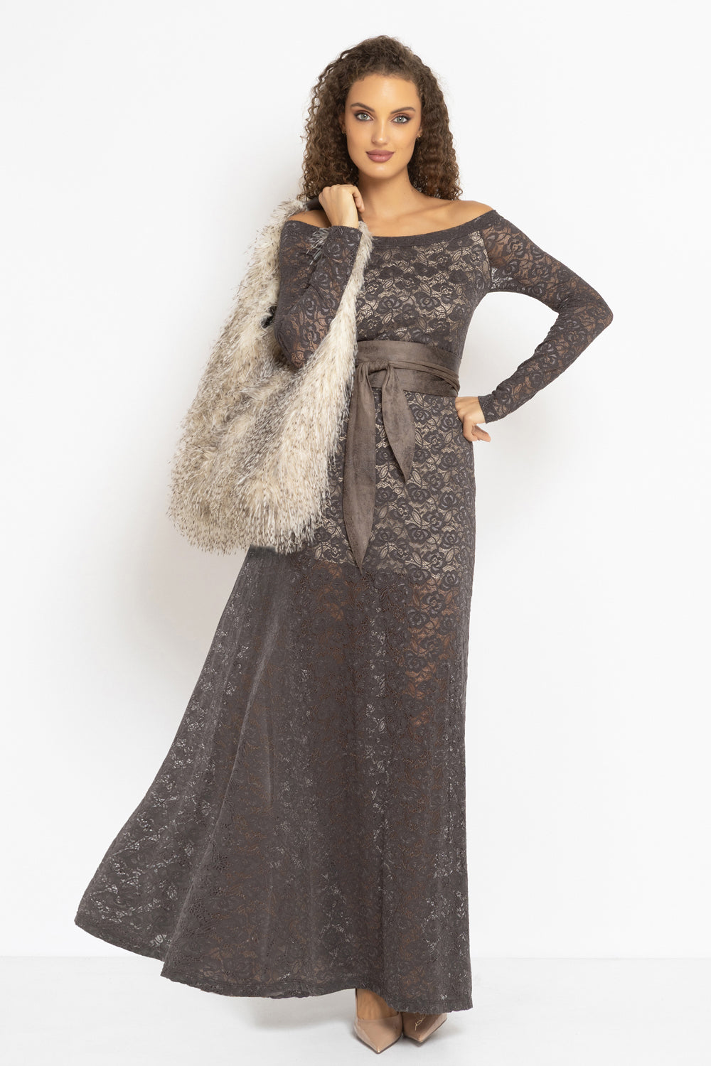 REVERSIBLE OWL FAUX FUR AND LEATHER BAG - ESSENTIALS JIORO ДВУЛИЦЕВА ЧАНТА ОТ ЕКО КОЖА И ШАРКА СОВА - ESSENTIALS JIORO