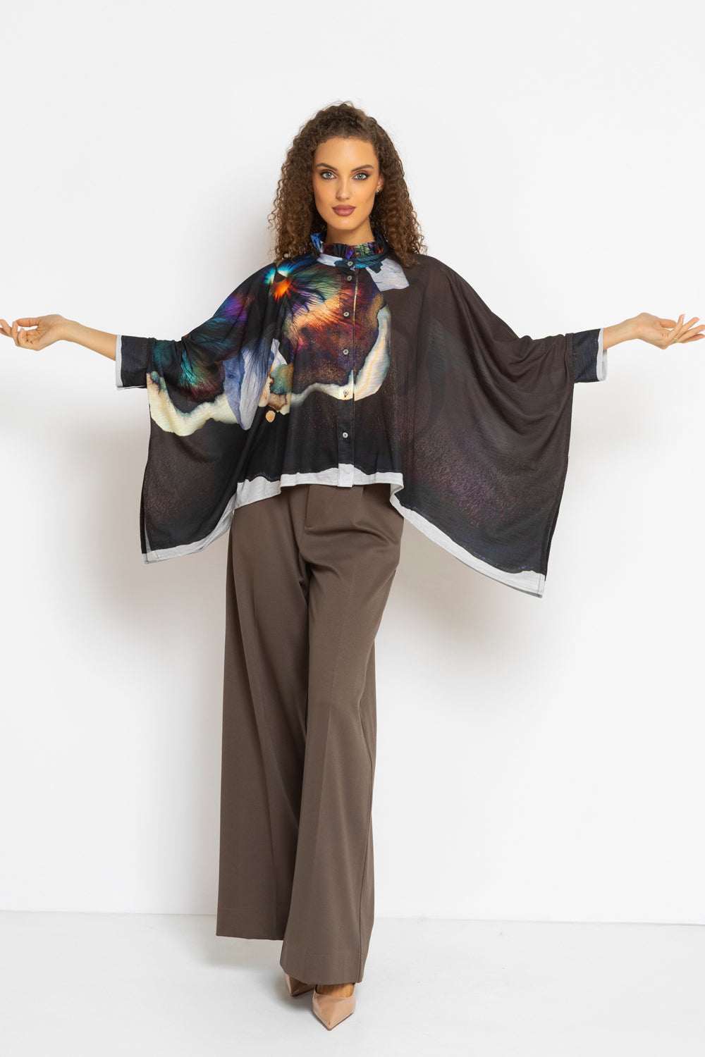 SQUARE TUNIC WITH RUFFLED COLLAR - VIOLET JIORO АСИМЕТРИЧНА КВАДРАТНА ТУНИКА - VIOLET JIORO