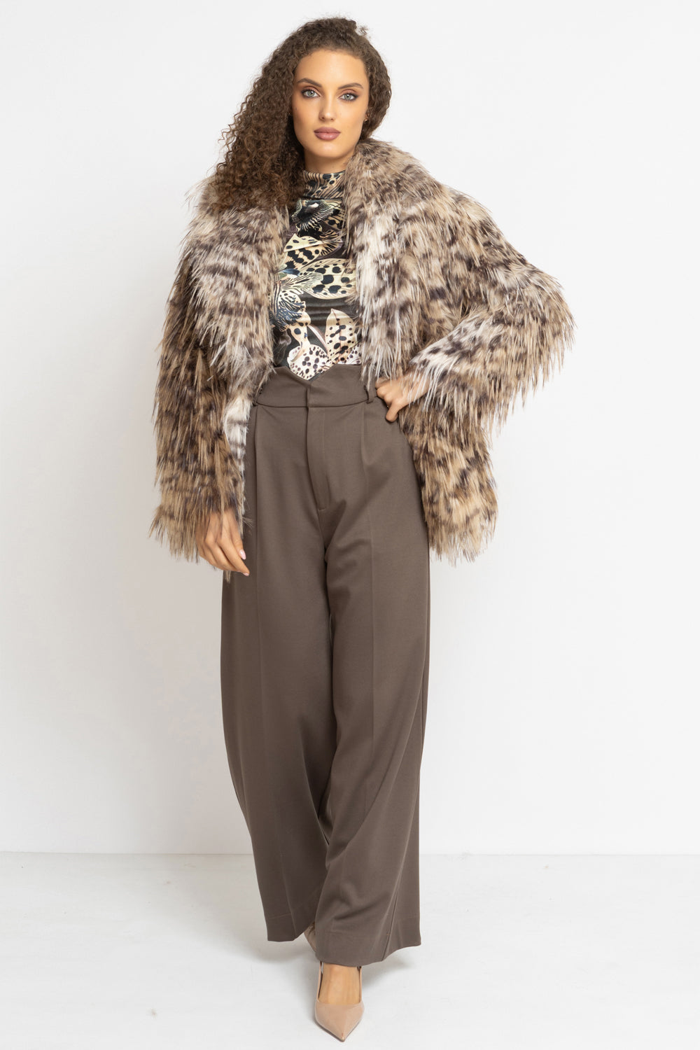 OVERSIZED FAUX FUR COAT WITH LARGE SHAWL COLLAR IN SERVAL PRINT AND BELT - ESSENTIALS JIORO ОВЪРСАЙЗ ПАЛТО ОТ ИЗКУСТВЕН КОСЪМ С ШАРКА СЕРВАЛ С ГОЛЯМА ШАЛ-ЯКА И КОЛАН - ESSENTIALS JIORO