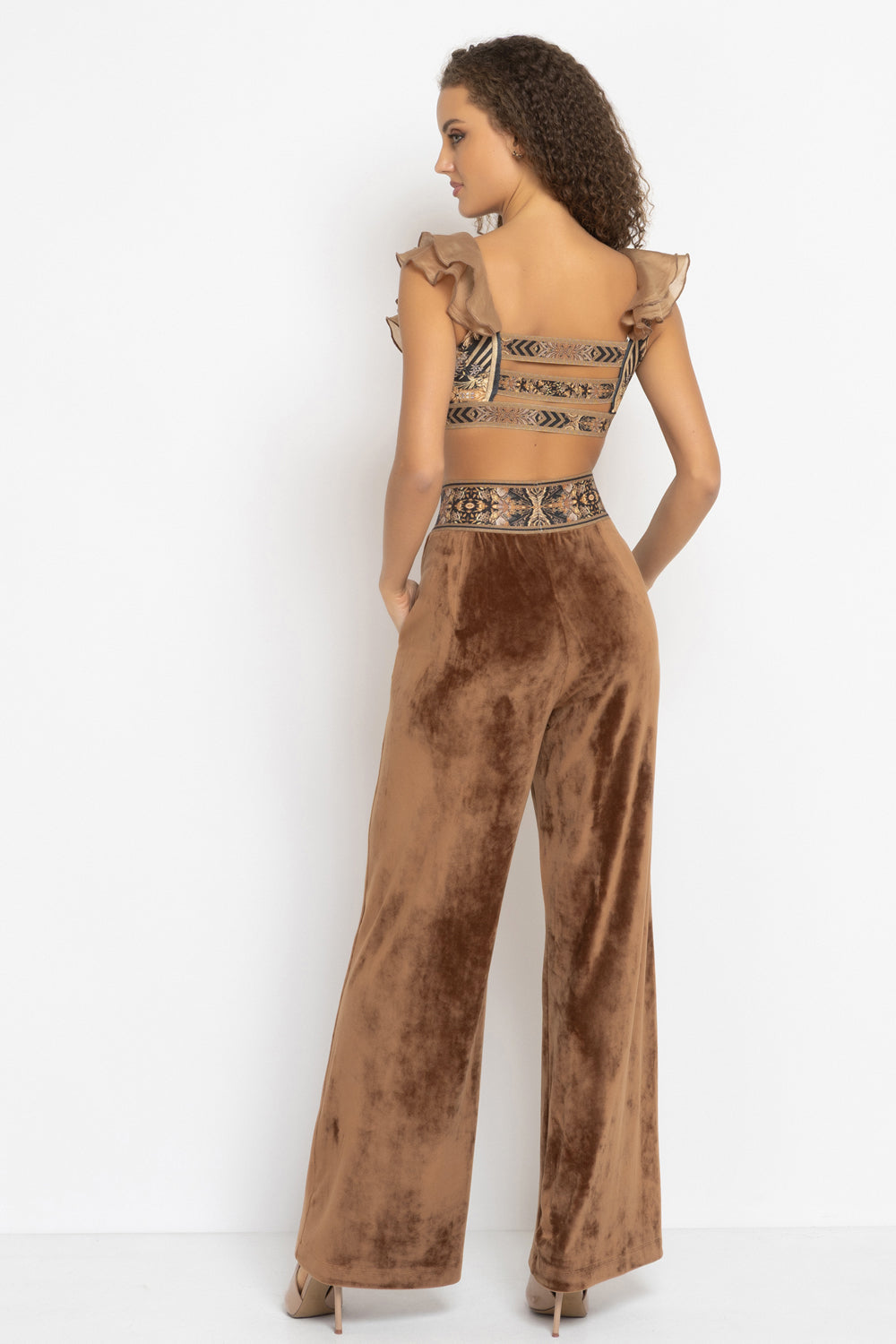 VELVET CROP TOP WITH REMOVABLE RUFFLES - GOLDEN STRIPES JIORO ПЛЮШЕН КРОП ТОП С ПОДВИЖНИ ВОЛАНИ - GOLDEN STRIPES JIORO