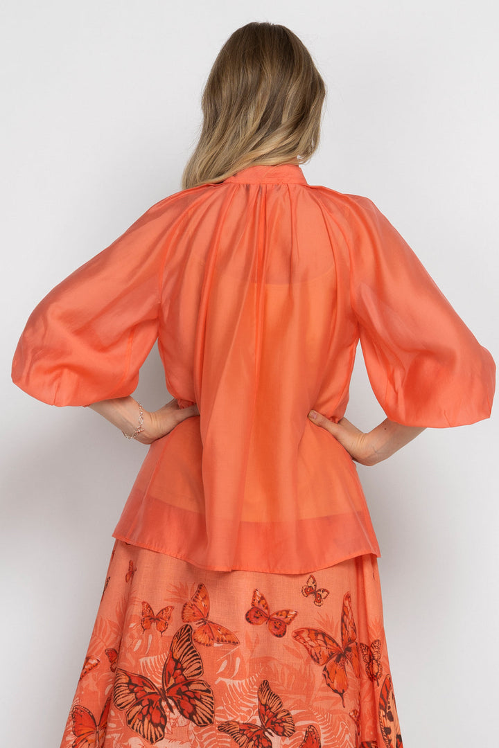 BOHEMIAN PAPAYA LYOCELL BLOUSE WITH PUFF SLEEVES AND TIE-FRONT COLLAR - ESSENTIALS