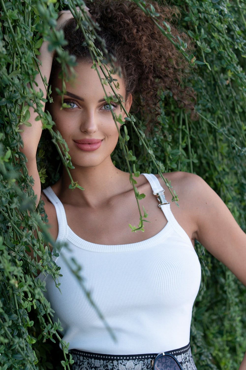 COTTON RIBBED CAMI TOP WITH THIN STRAPS IN WHITE - ESSENTIALS