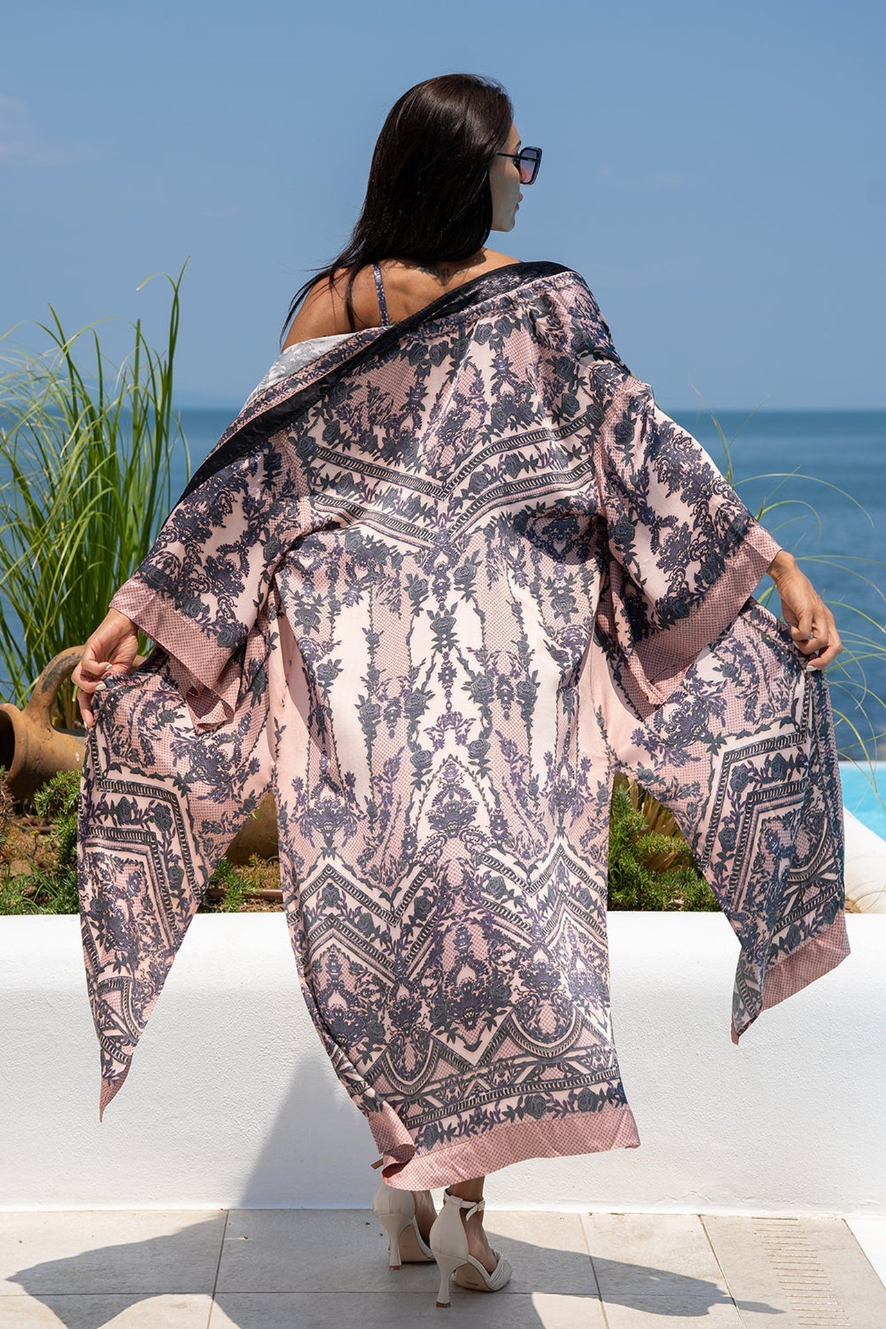 KIMONO EN SATIN DE VISCOSE DE LUXE - GRAFFITI POWDER