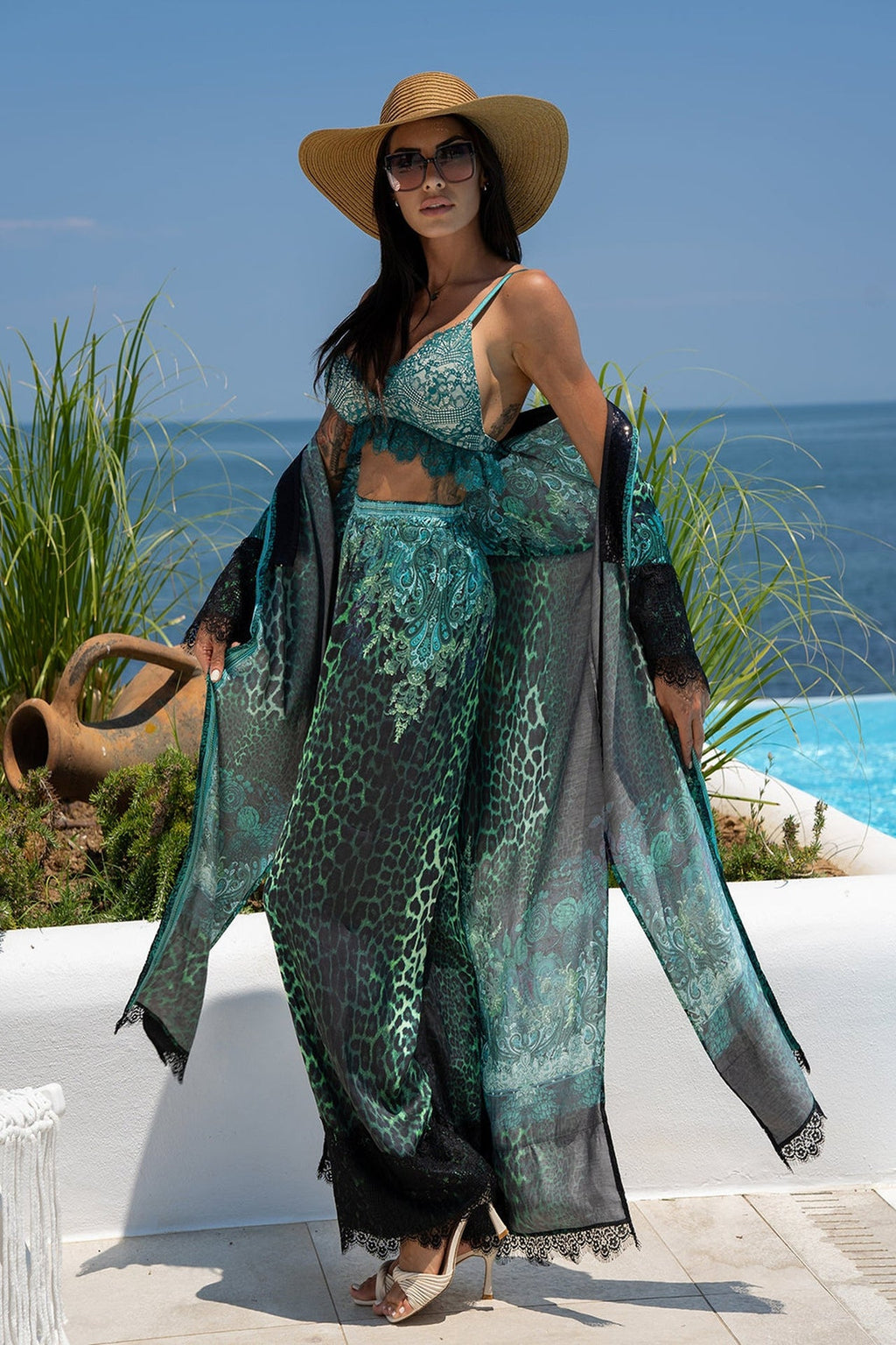 VISCOSE KIMONO - LEO NEON GREEN JIORO КИМОНО ОТ ЛЪСКАВА ВИСКОЗА - LEO NEON GREEN JIORO