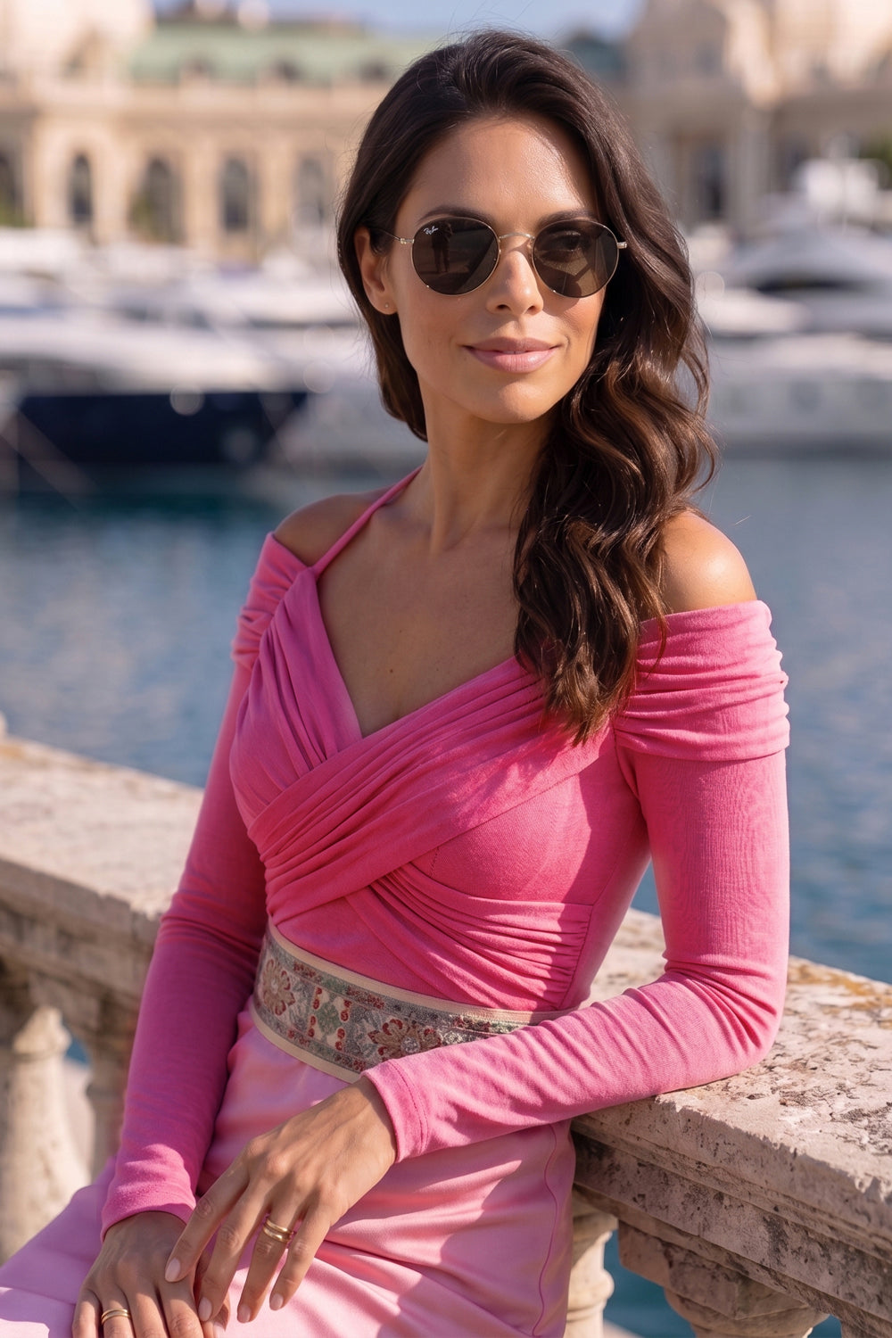 PINK VISCOSE STRETCH WRAP BLOUSE WITH GATHERS - ESSENTIALS JIORO БЛУЗА ОТ ВИСКОЗА В РОЗОВО С ПАДНАЛО РАМО И НАБОРИ - ESSENTIALS JIORO