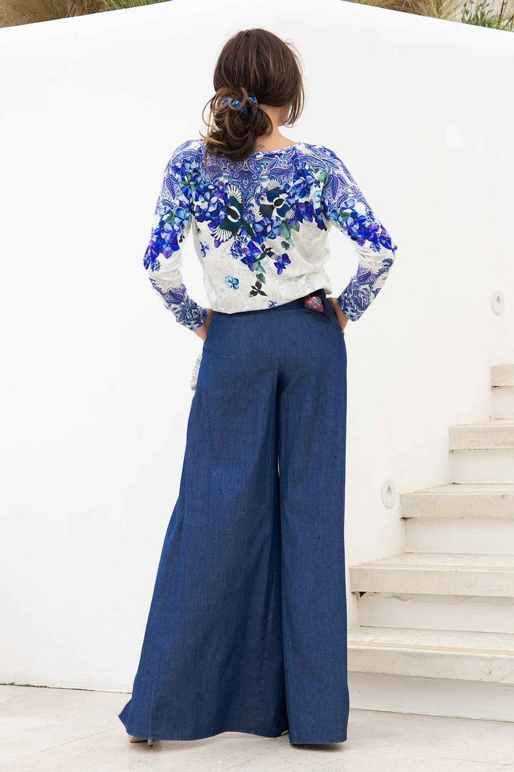 FREE BLOUSE - BLUE BIRDS