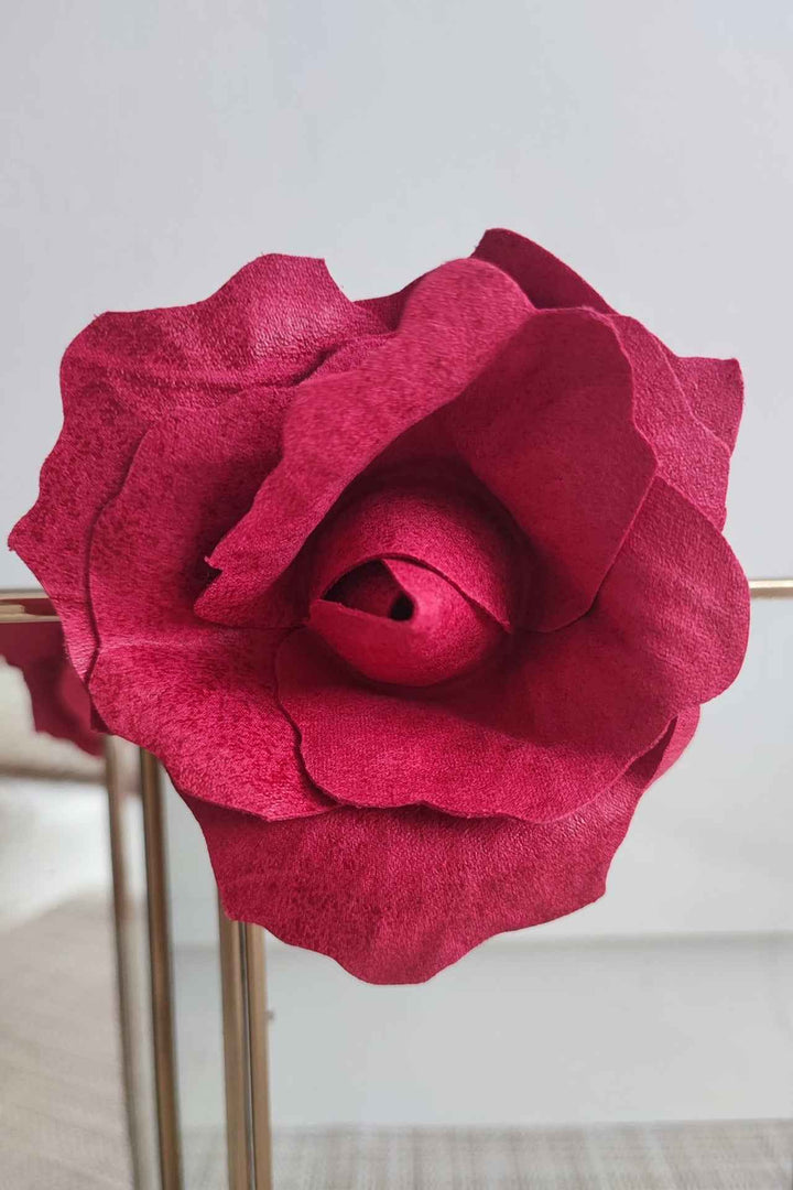 SMALL SUEDE-LOOK CYCLAMEN ROSE BROOCH - Fashion Roots