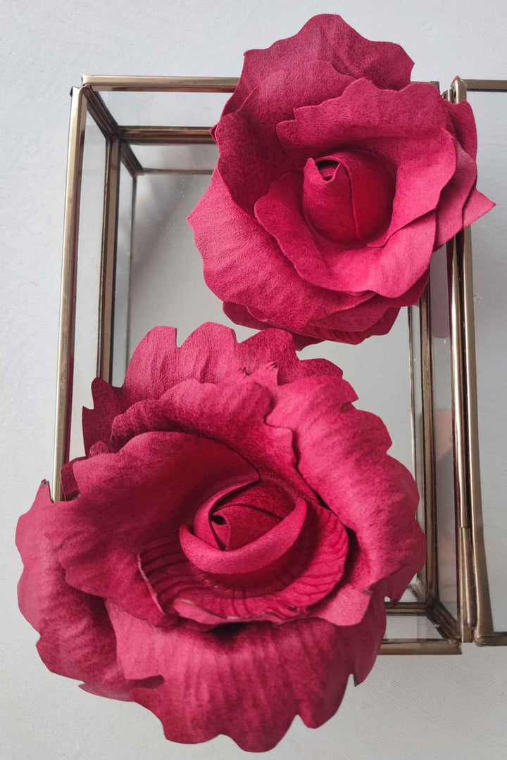 SMALL SUEDE-LOOK CYCLAMEN ROSE BROOCH - Fashion Roots