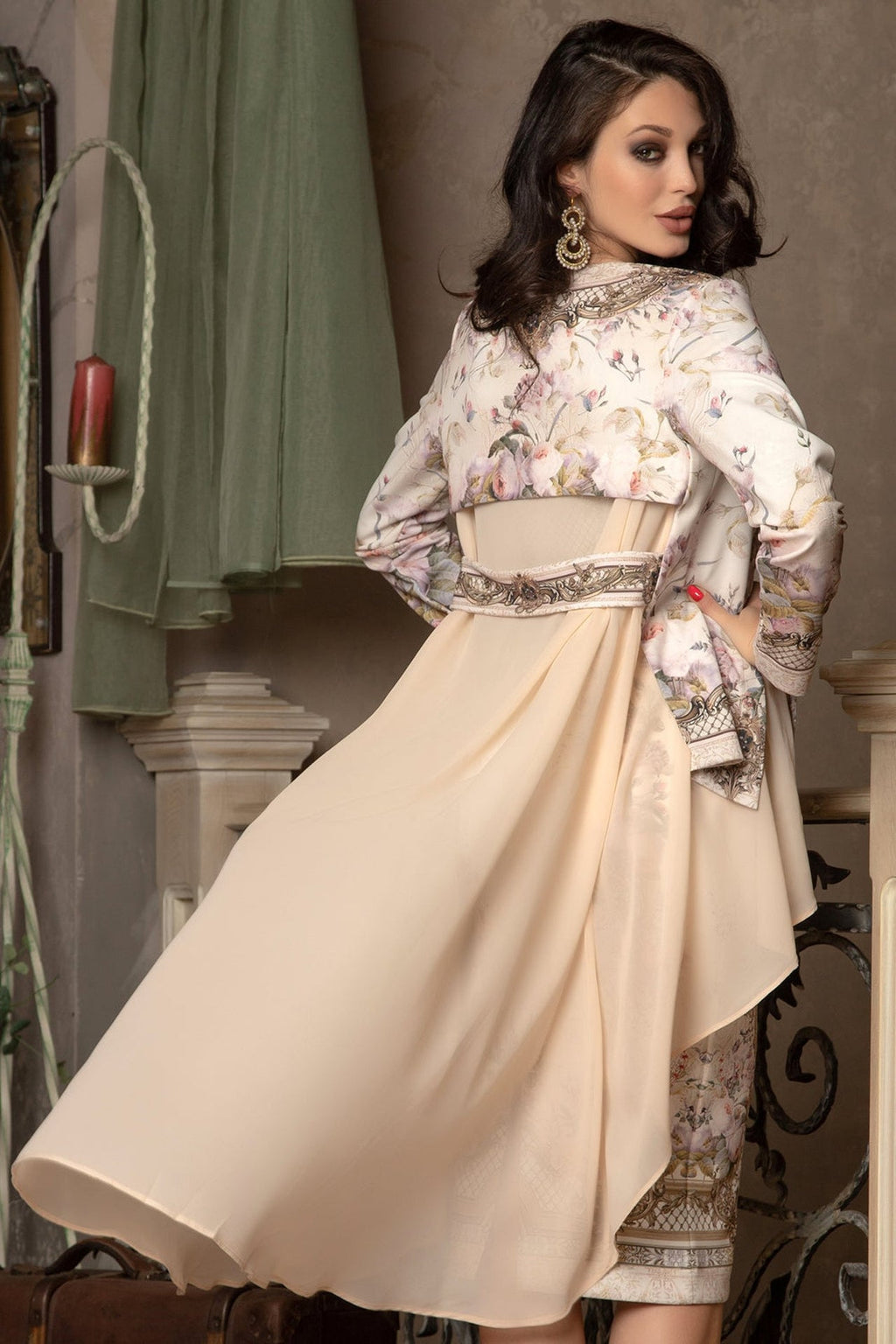 ELEGANT PRINTED CARDIGAN WITH CHIFFON BACK - BAROQUE FLOWERS JIORO ЕЛЕГАНТНА ЖИЛЕТКА С ПРИНТ И ШИФОНЕН ГРЪБ - BAROQUE FLOWERS JIORO