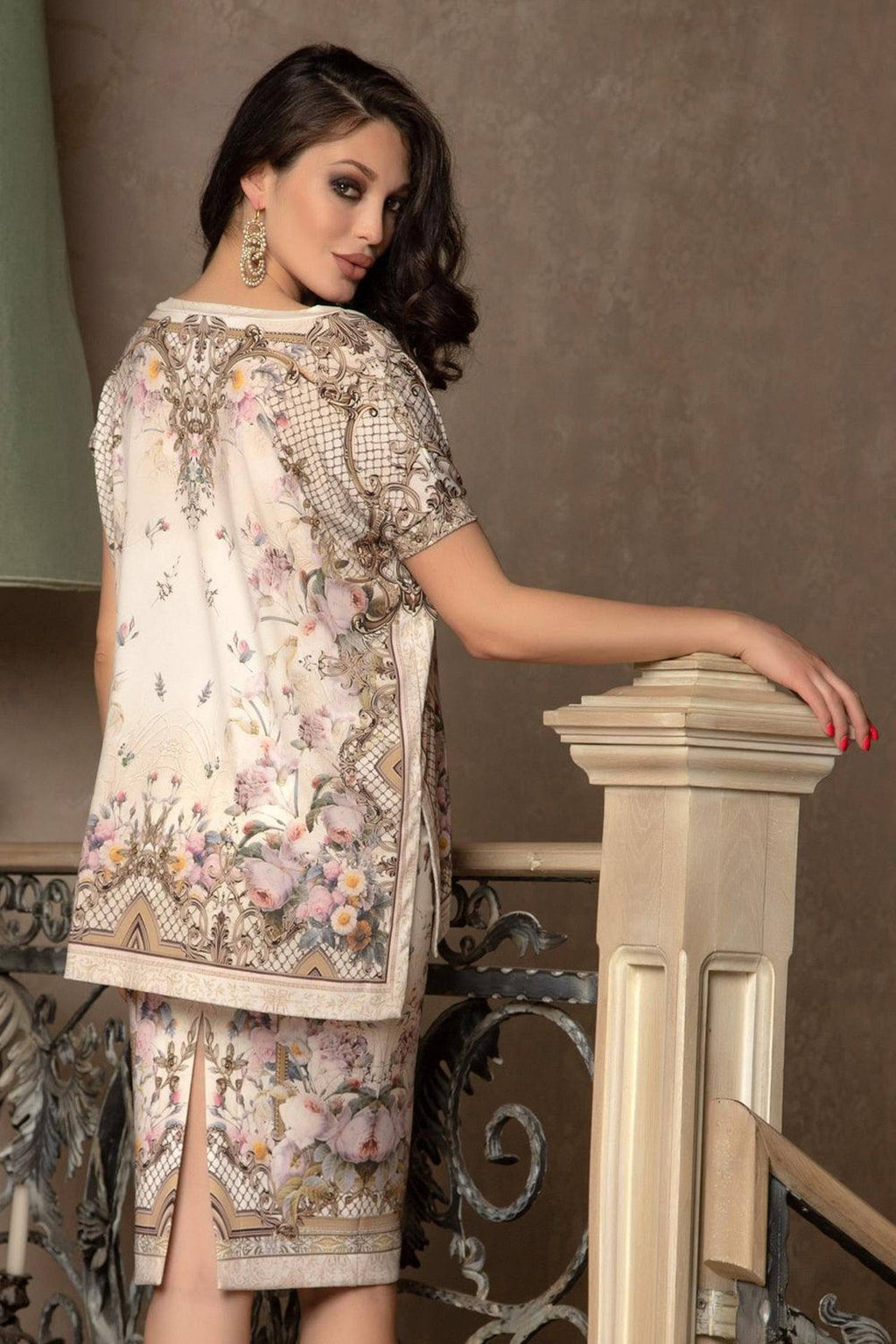 LOOSE BLOUSE -  BAROQUE FLOWERS