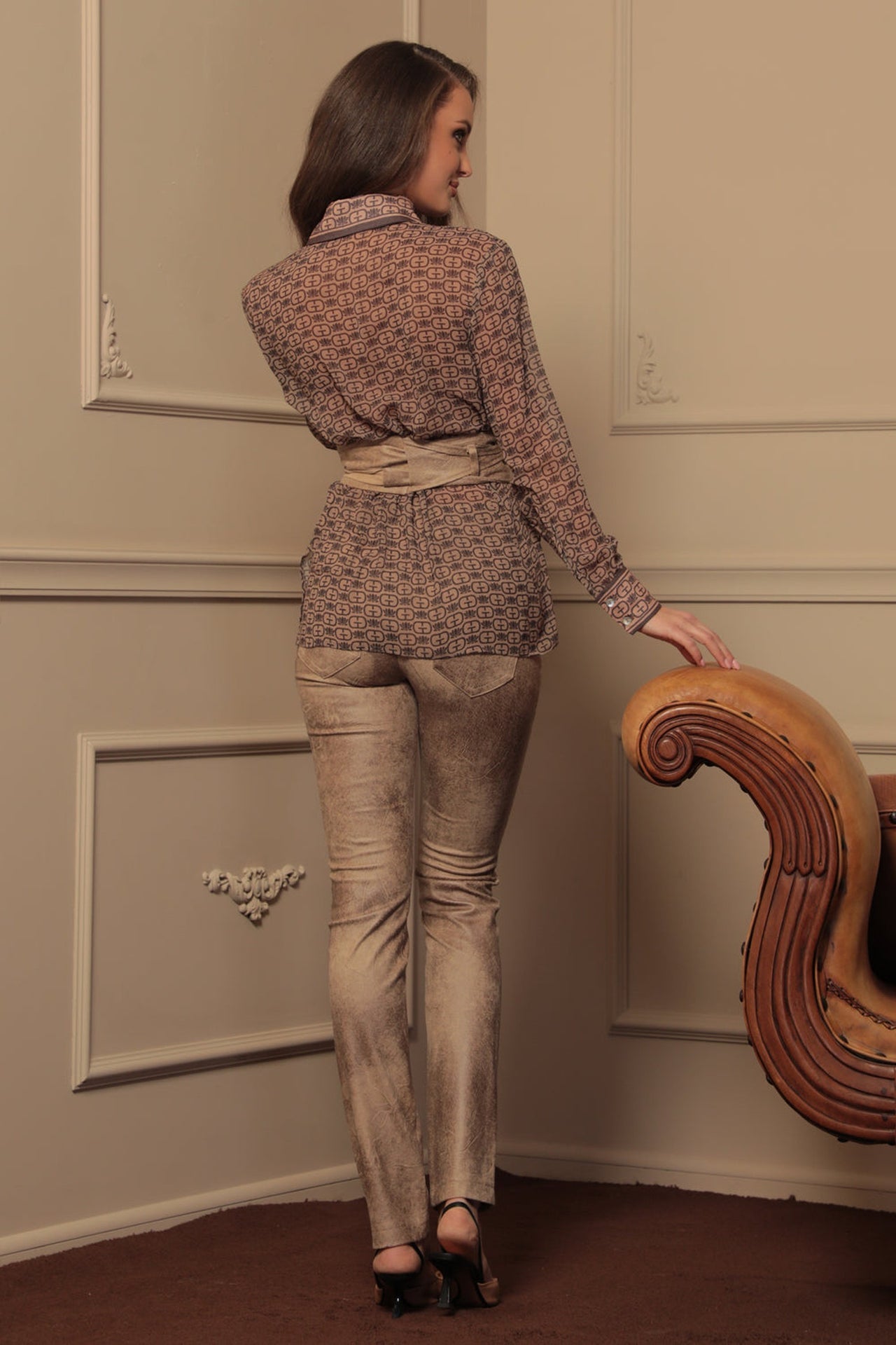 LONG SLEEVE PRINT SHIRT-MOCHA MOUSSE LOGO