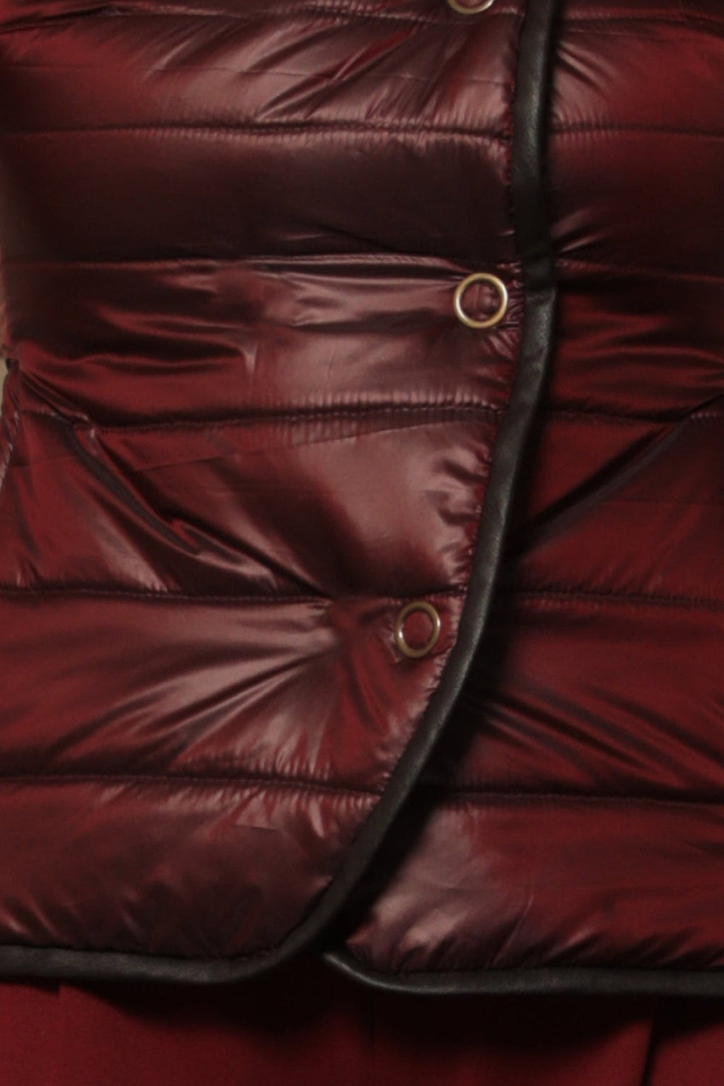 LIGHTLY COATED JACKET WITH QUILTED LINING IN BURGUNDY - ESSENTIALS