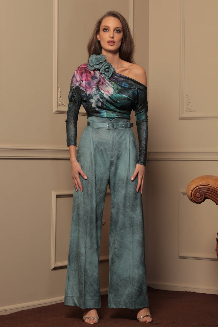 HIGH-WAISTED BLUE TROUSERS – ESSENTIALS JIORO ШИРОК ПАНТАЛОН ОТ ВЕЛУР С ВИСОКА ТАЛИЯ В ЦВЯТ АЗУРНО СИНЬО - ESSENTIAL JIORO
