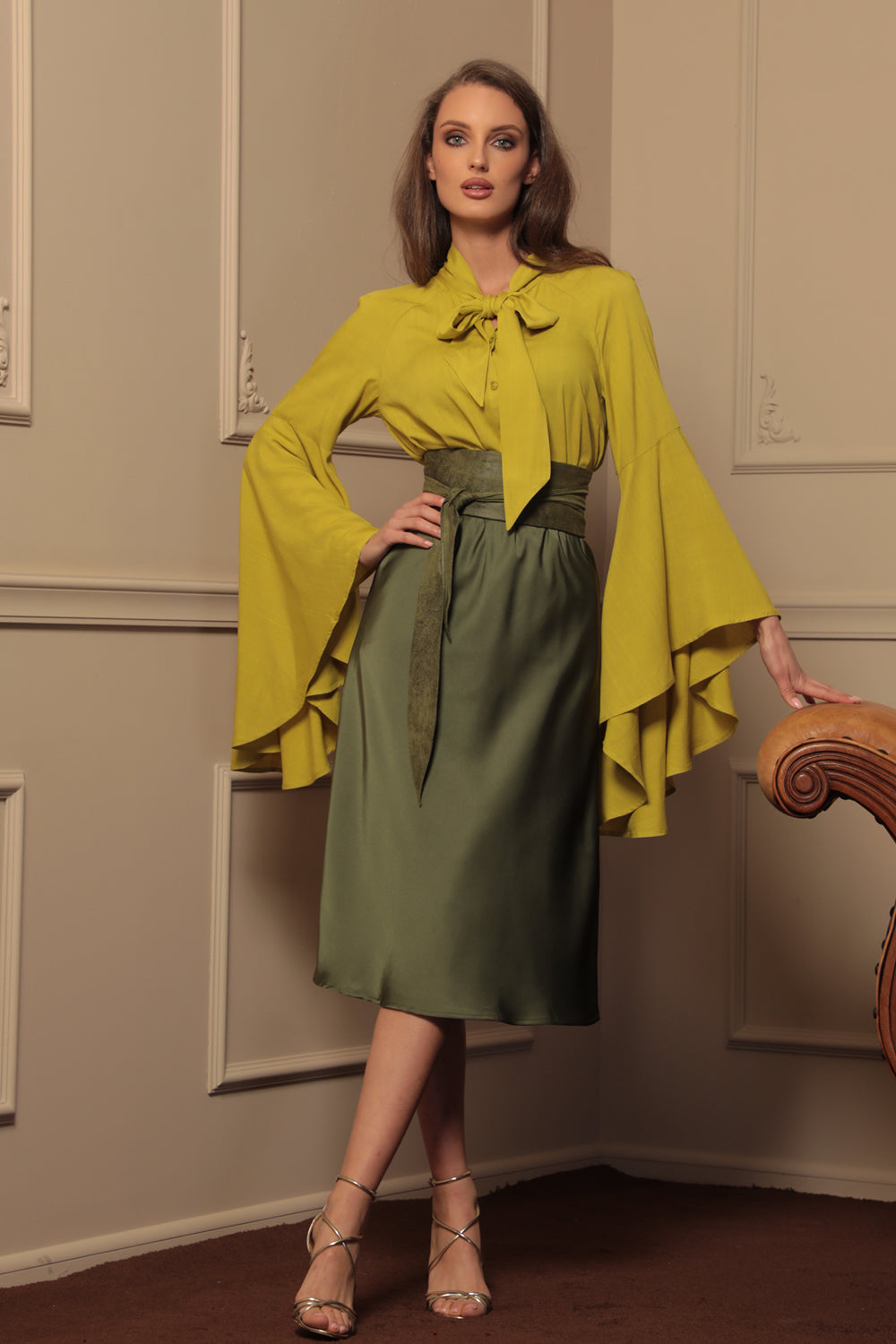 YELLOW ORCHE VISCOSE BLOUSE WITH FLARED SLEEVES – ESSENTIALS