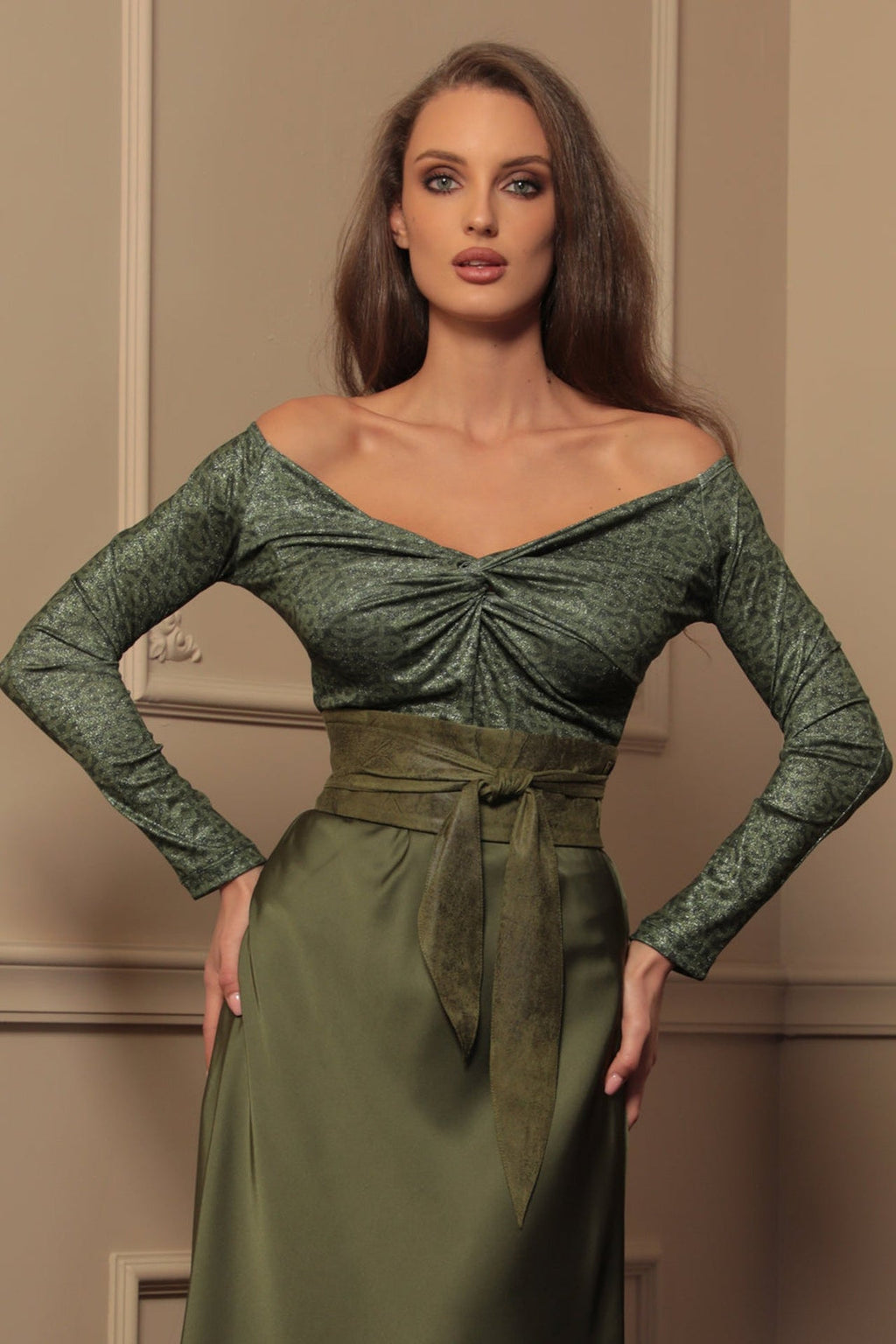 WRAP-STYLE BELT - SUEDE-LIKE IMITATION IN OLIVE GREEN - ESSENTIALS