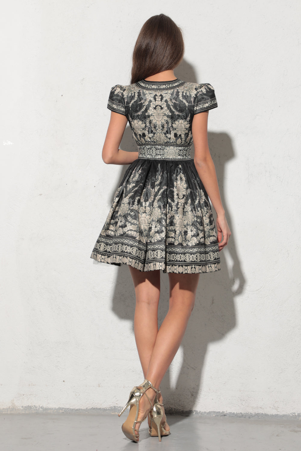 V-NECK KNEE DRESS - FROZEN LOTUS