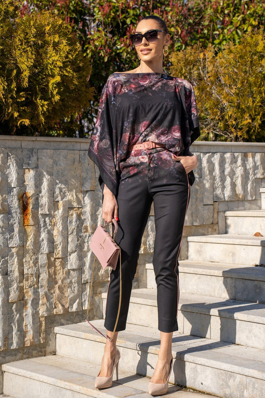 PANTALON CLASSIQUE - FLEURS VINTAGE