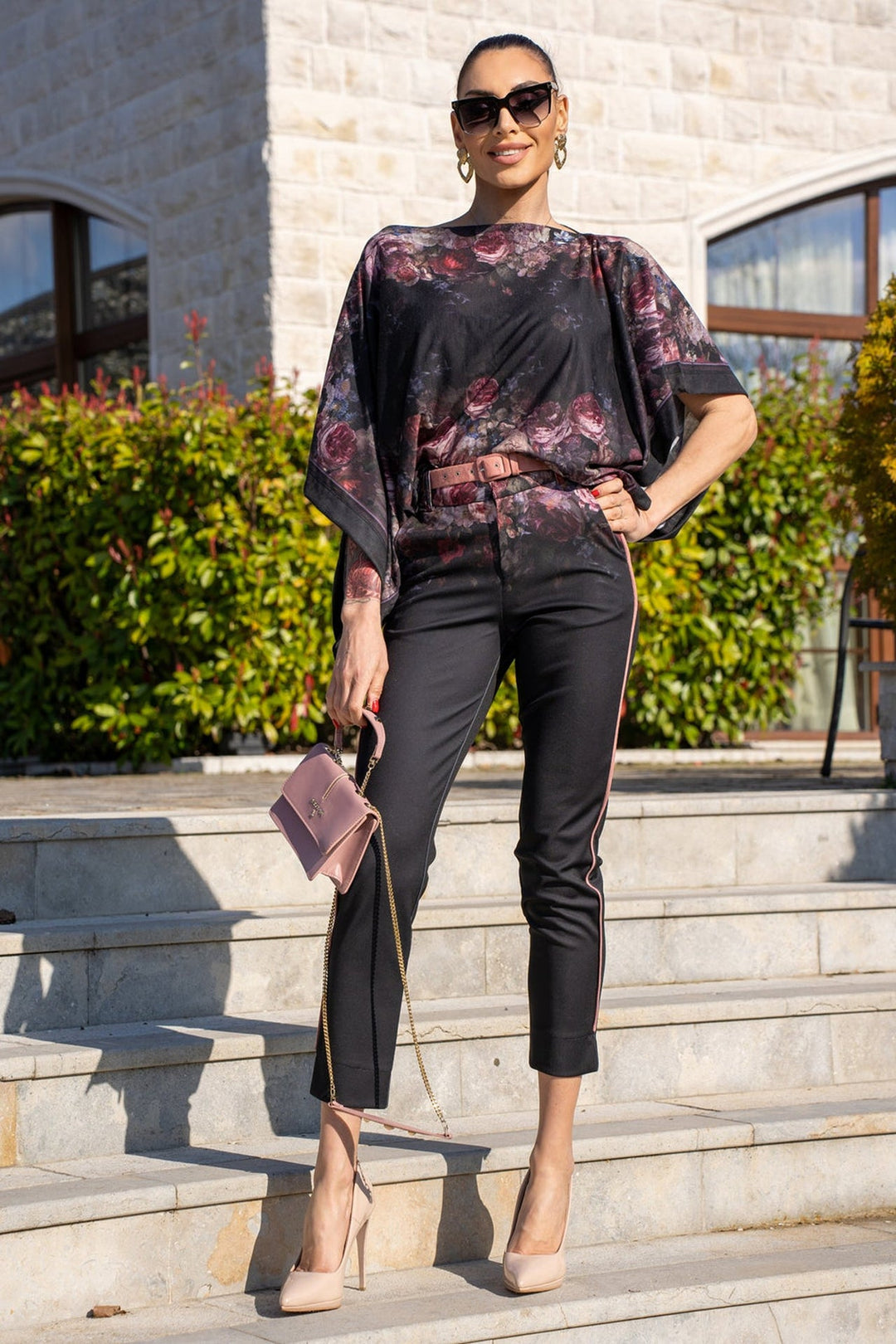 PANTALON CLASSIQUE - FLEURS VINTAGE