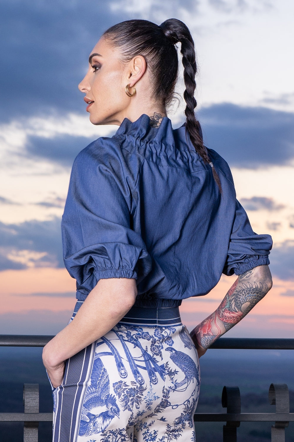 RUFFLED HIGH-NECK BLOUSE WITH PUFF SLEEVES - ASIA SKY