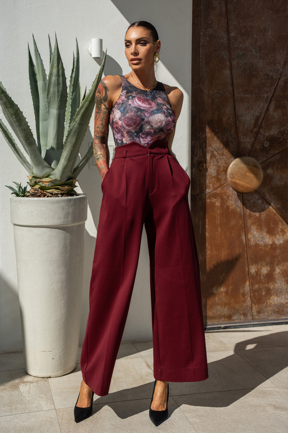 PANTALON TAILLE HAUTE EN MÉLANGE DE VISCOSE BORDEAUX – ESSENTIALS