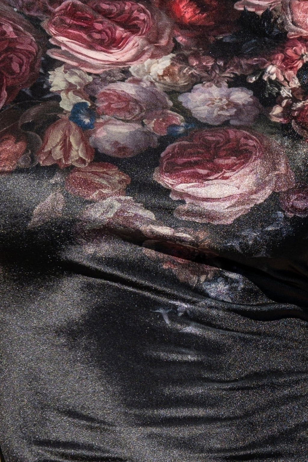 ROBE EN VELOURS À ÉPAULES DÉNUDÉES - FLEURS VINTAGE