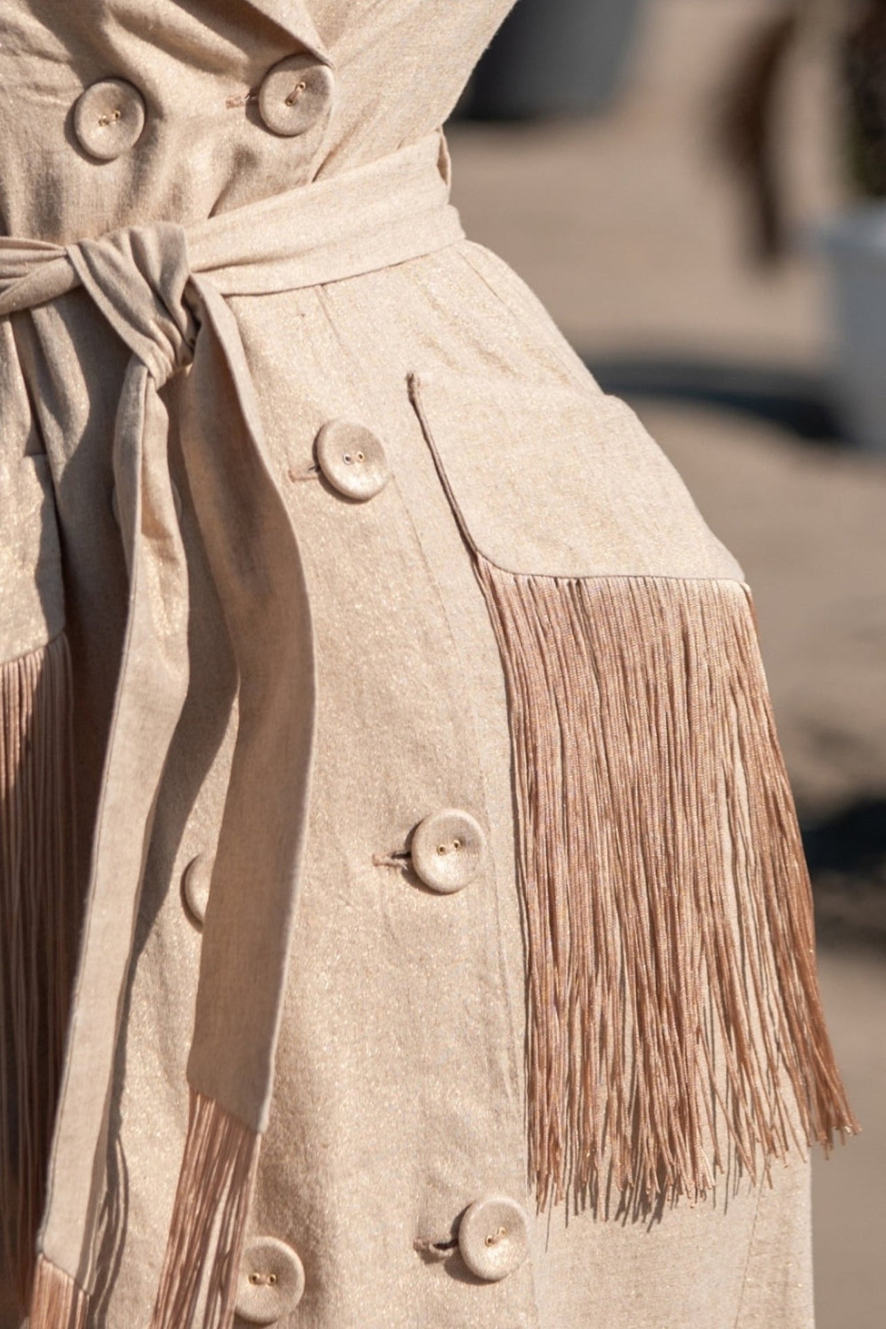 LINEN SLEEVELESS TRENCH MIDI DRESS WITH FRINGES - ESSENTIALS - Fashion Roots