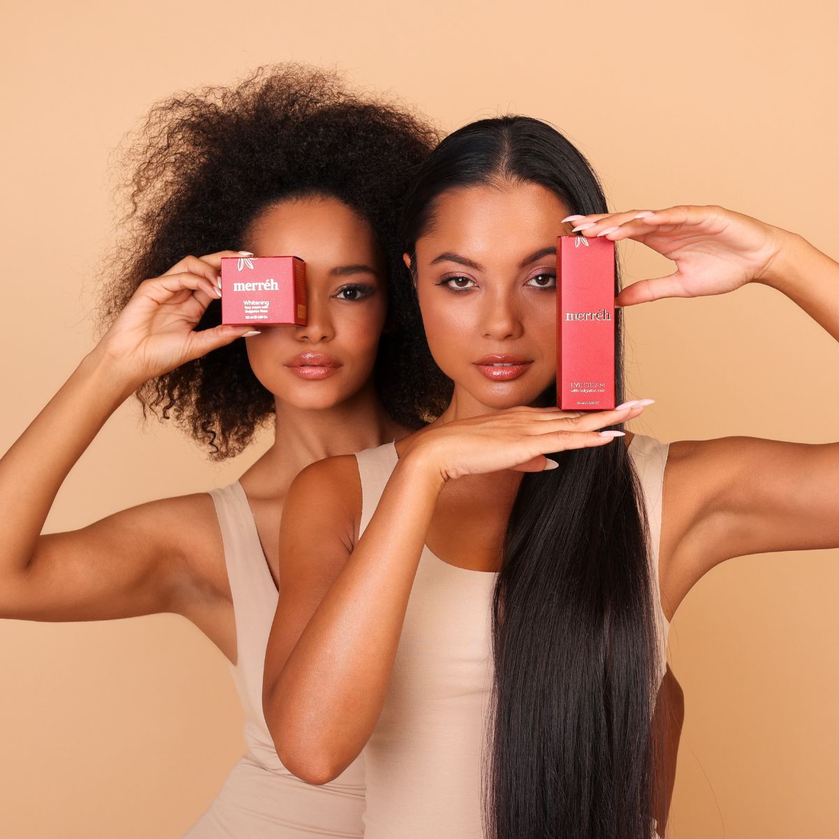 Crème éclaircissante pour le visage à la rose bulgare