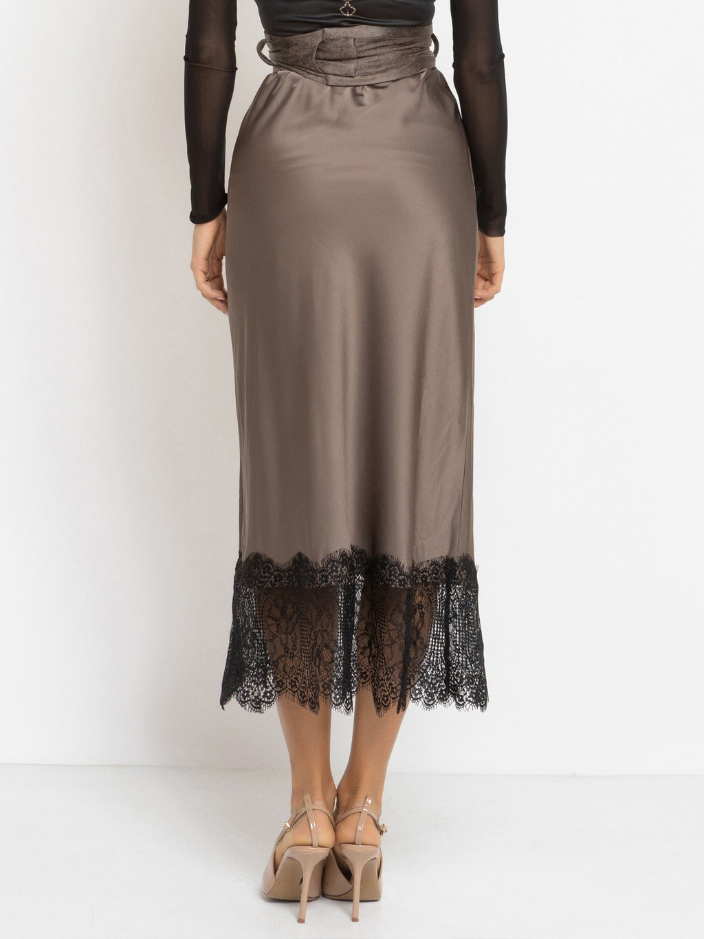 BIAS-CUT SATIN SKIRT WITH LACE AND ELASTIC WAISTBAND IN FANGO - ESSENTIALS