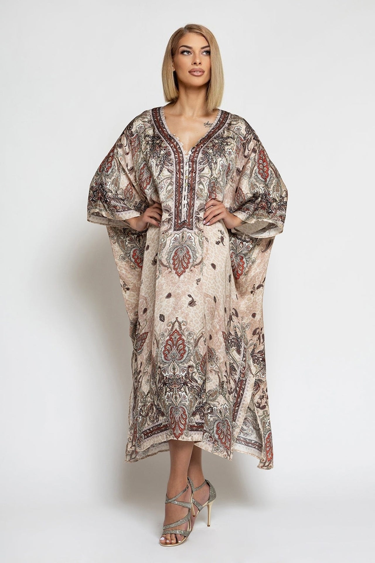 SATIN VISCOSE CAFTAN - PAISLEY BEIGE - Fashion Roots