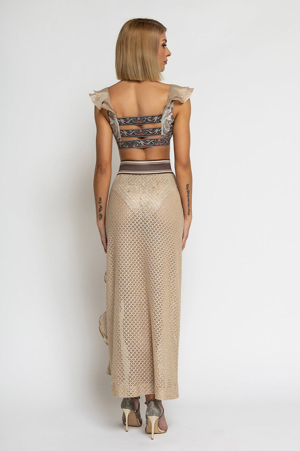 LONG COTTON MESH SKIRT WITH RUFFLES IN BEIGE – ESSENTIALS JIORO ДЪЛГА ПОЛА ОТ ПАМУЧНА МРЕЖА С ВОЛАНИ - ESSENTIALS JIORO