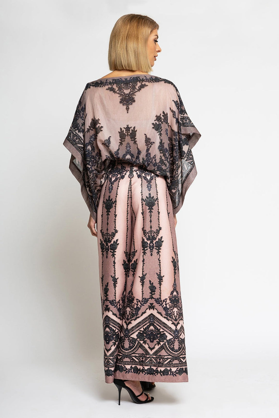 SILK COTTON LOOSE-FIT BLOUSE - GRAFFITI POWDER
