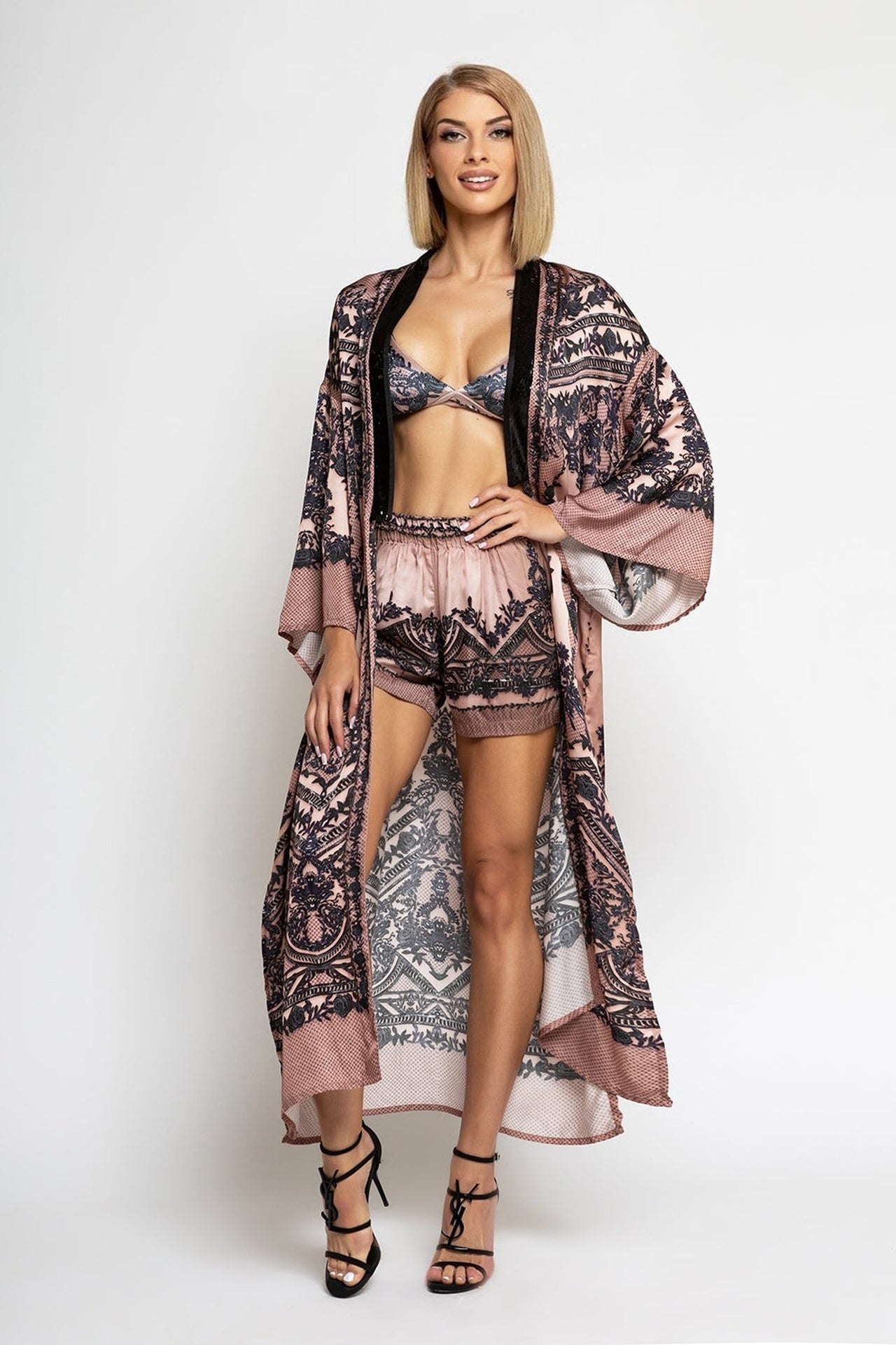 KIMONO EN SATIN DE VISCOSE - GRAFFITI POWDER