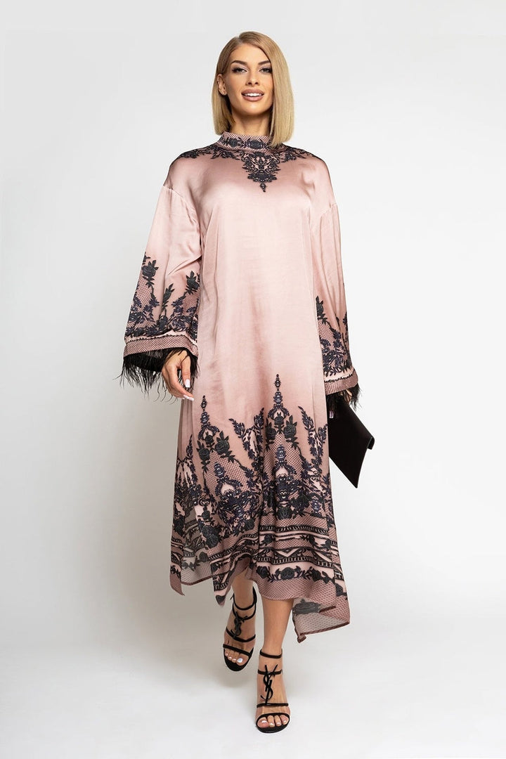 VISCOSE SATIN CAFTAN WITH FEATHERS - GRAFFITI POWDER JIORO КАФТАН ОТ ВИСКОЗА С ПЕРА - GRAFFITI POWDER JIORO