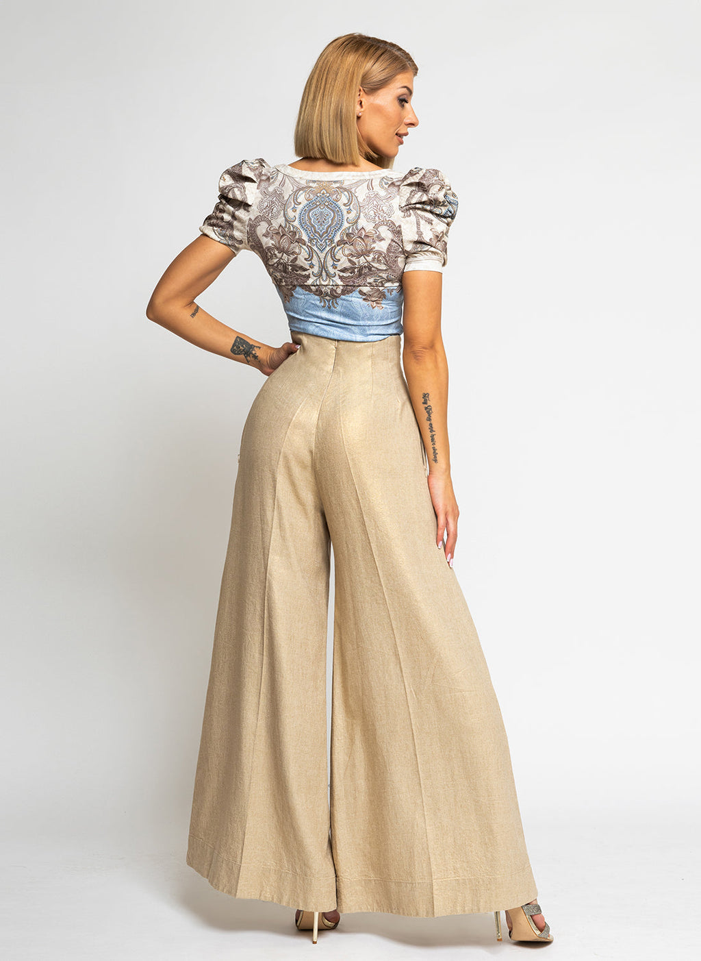 PUFF SLEEVE T-SHIRT - PAISLEY SKY